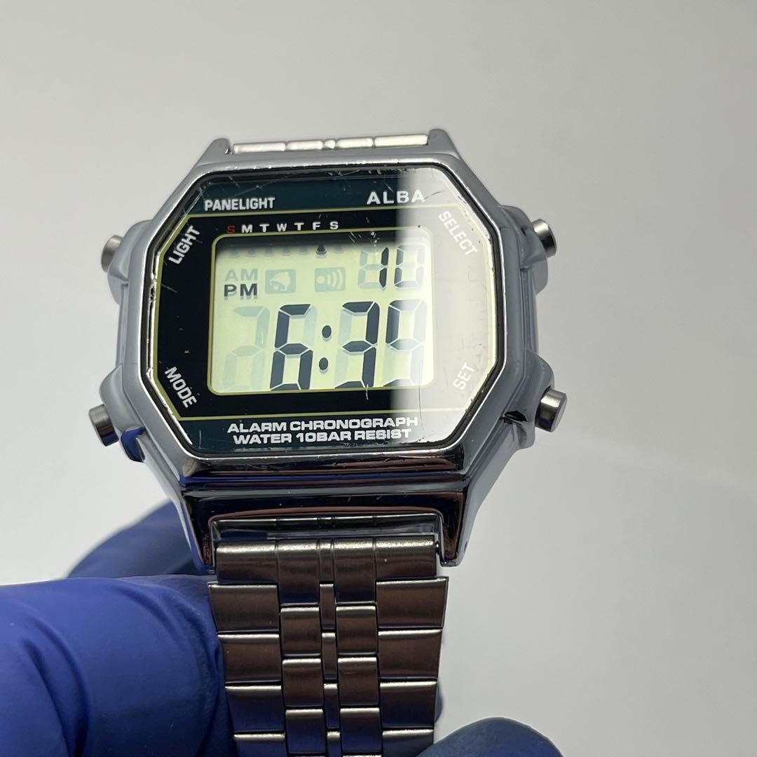 ALBA W136 4A20 Digital Silver Square Y2K 10BAR Men’s Watch Auth