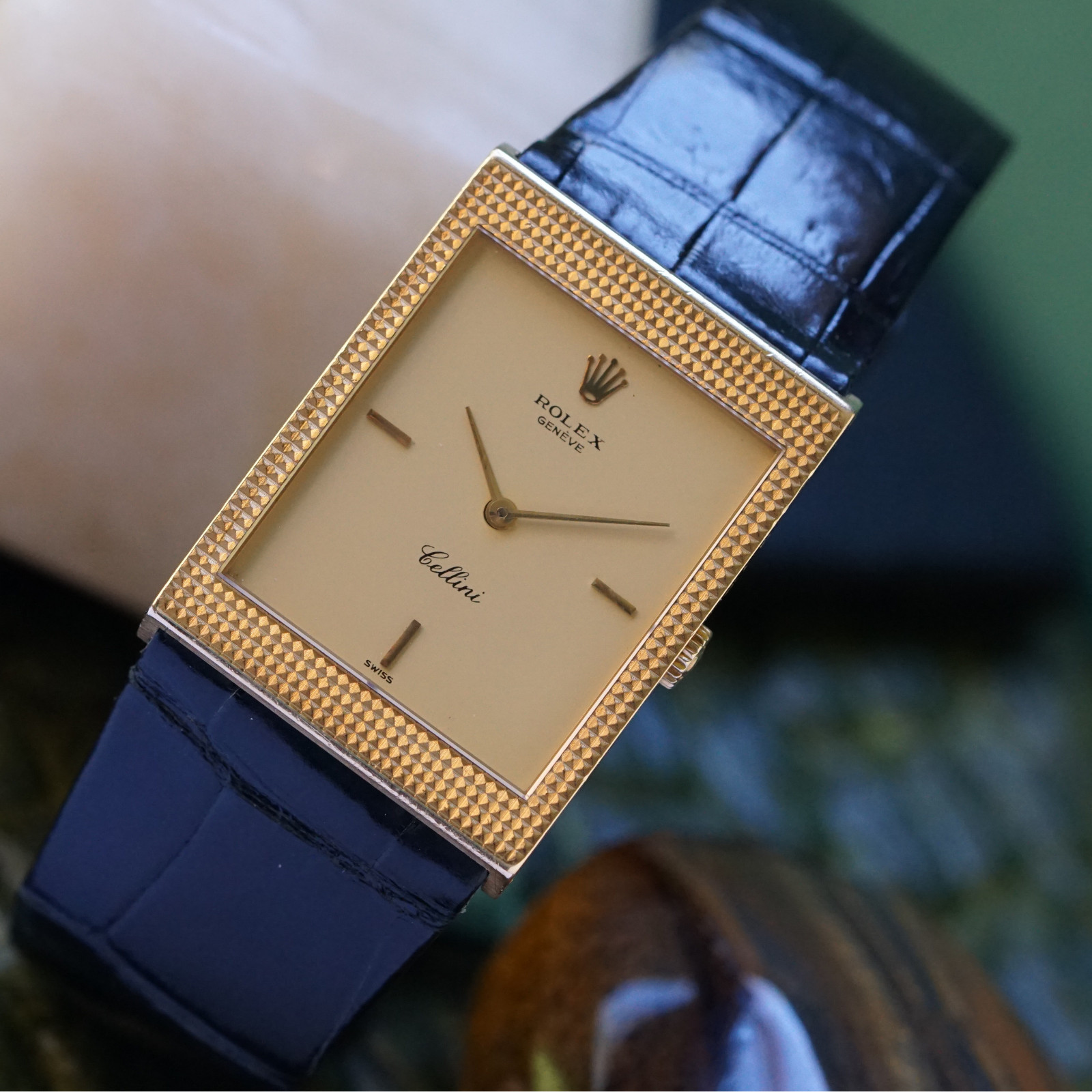Rolex Cellini Ref. 4127 Hobnail 18k White Gold Manual Wind 1976