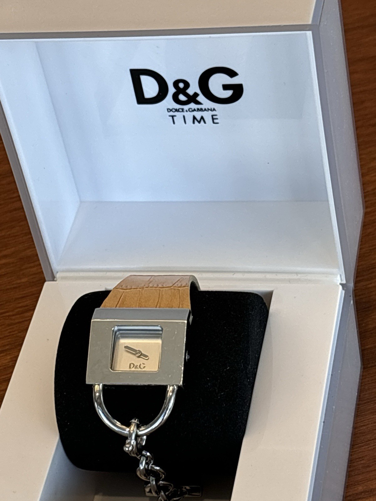 Dolce & Gabanna Ladies Designer Watch, Gorgeous Rare Fashion Gifts For Her