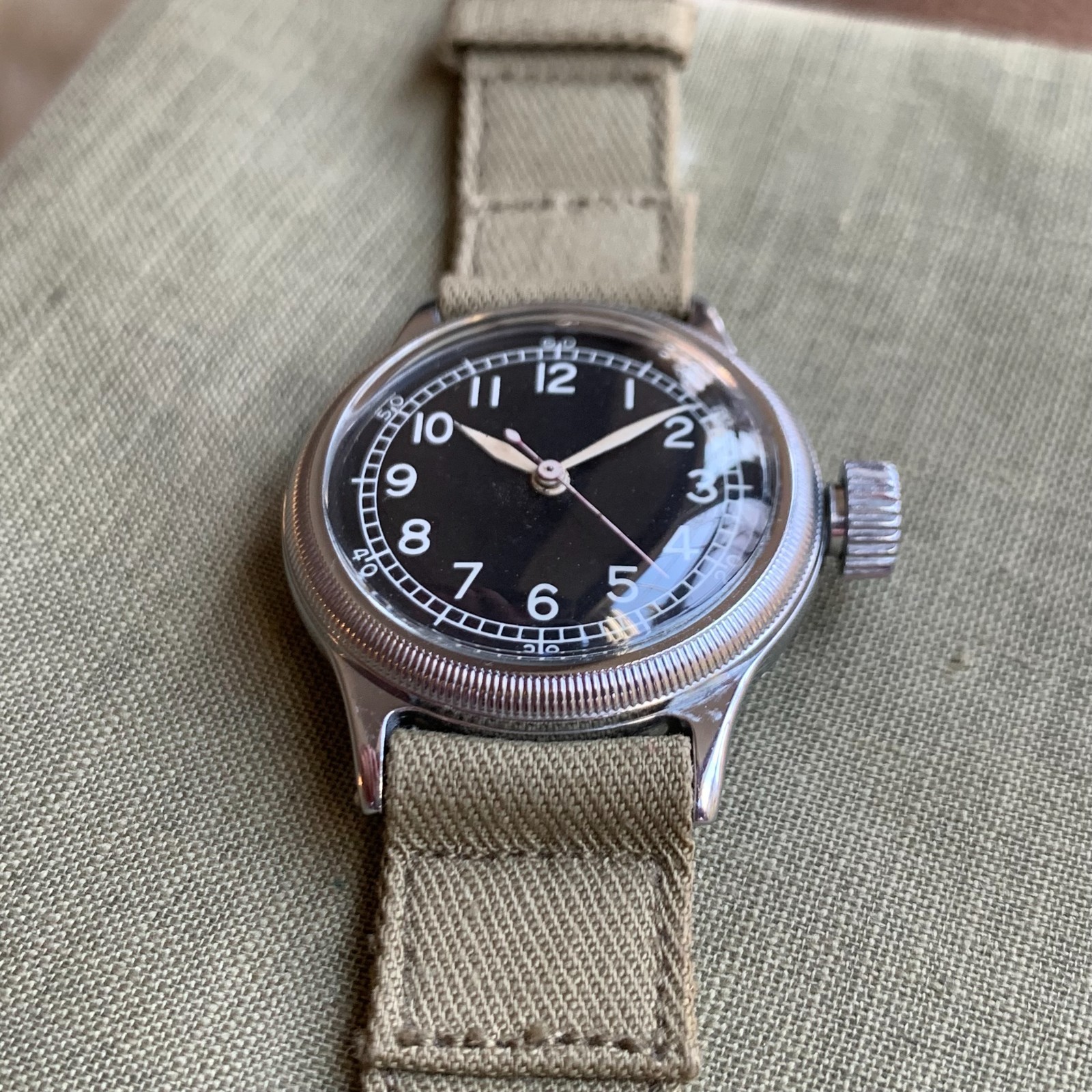 1943 Bulova A-11 U.S. Military WWII 10AK Hack US Military Wristwatch – Mint
