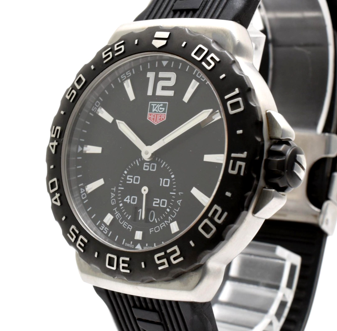 TAG HEUER Formula 1 WAU1110 Vintage Quartz Men’s Watch Date black Dial