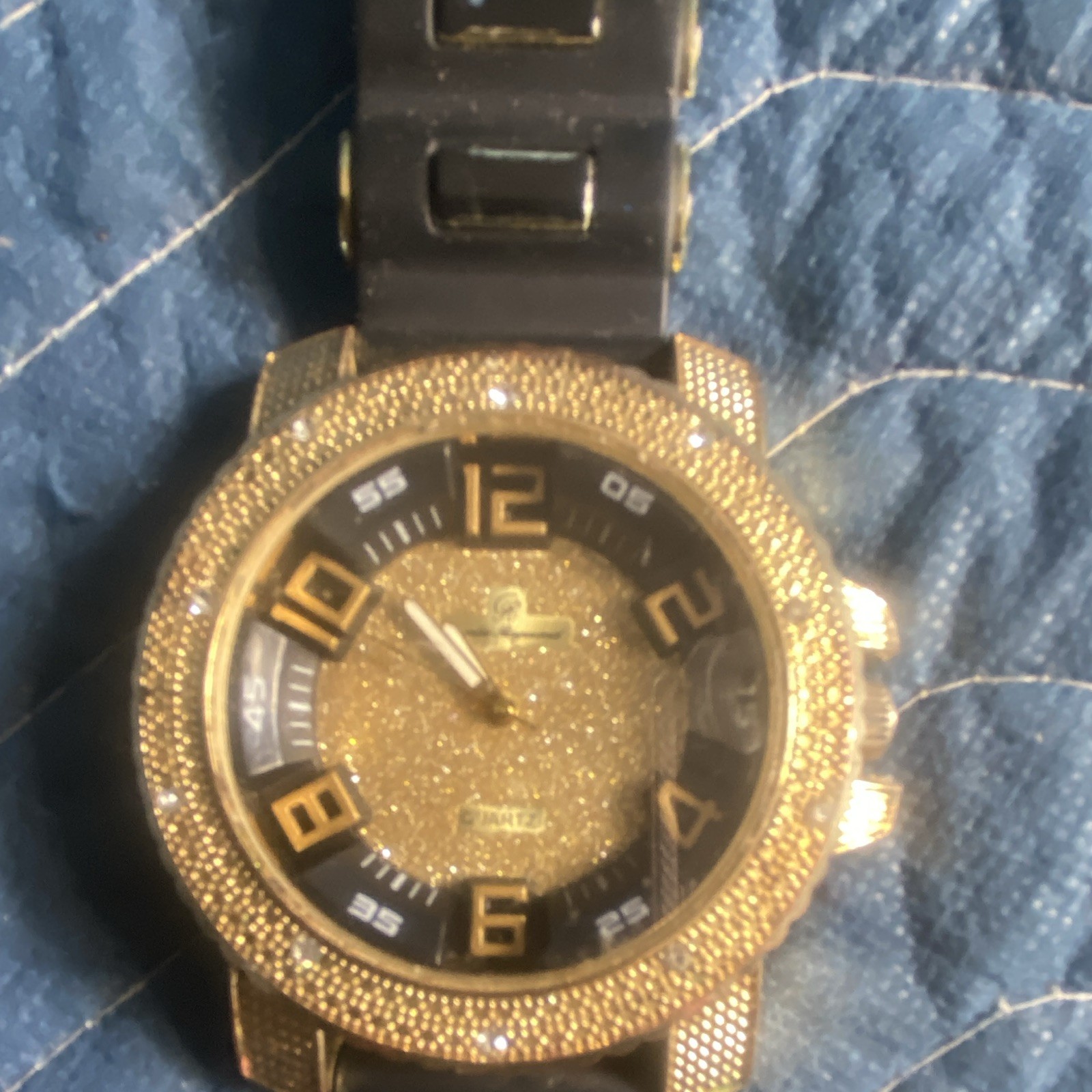 Charles Raymond Men’s Gold Tone Round Analog Watch Black Rubber Strap