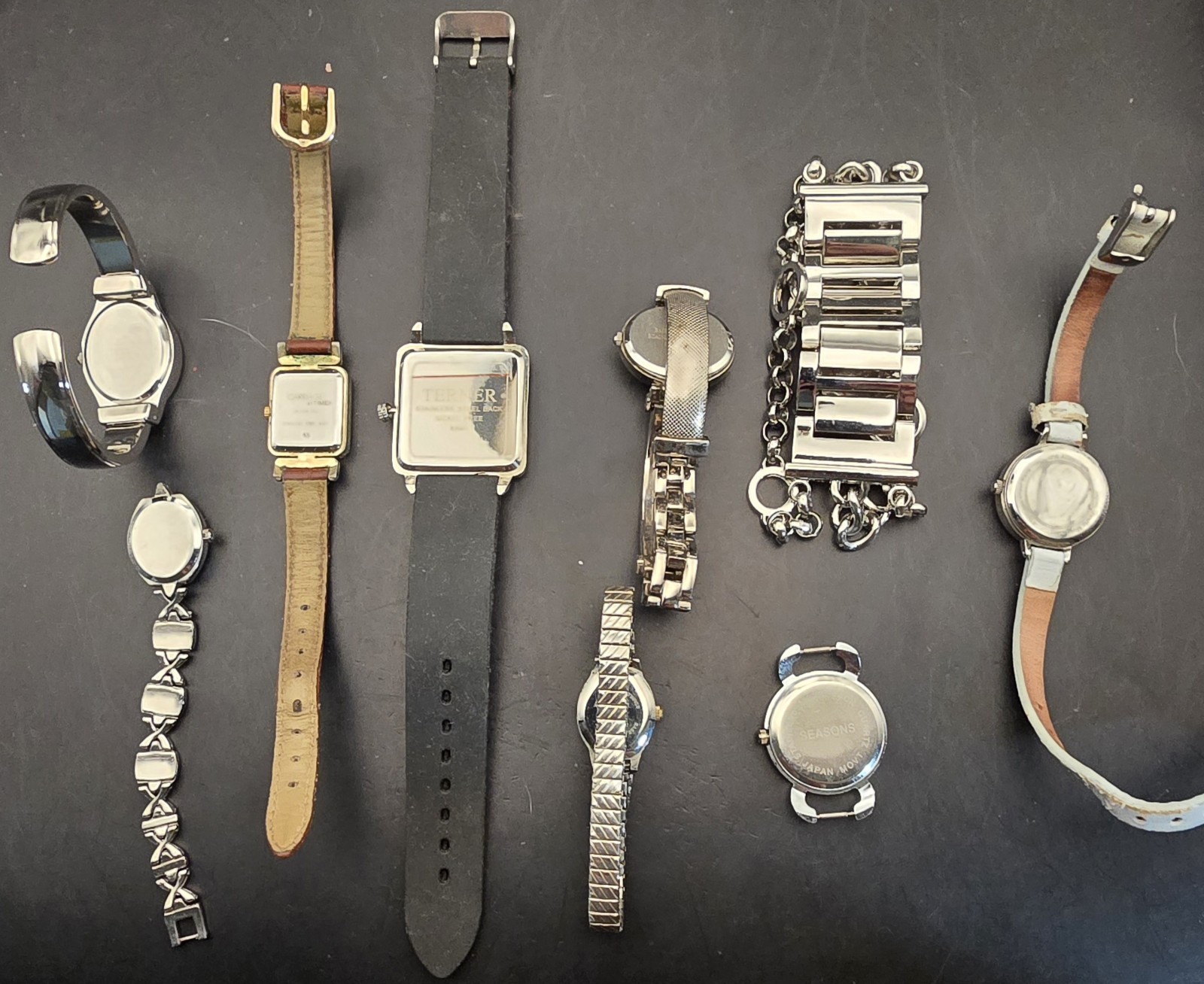 Various Watches (5 Lbs) All Need Batteries. None Tested. Various Condition.
