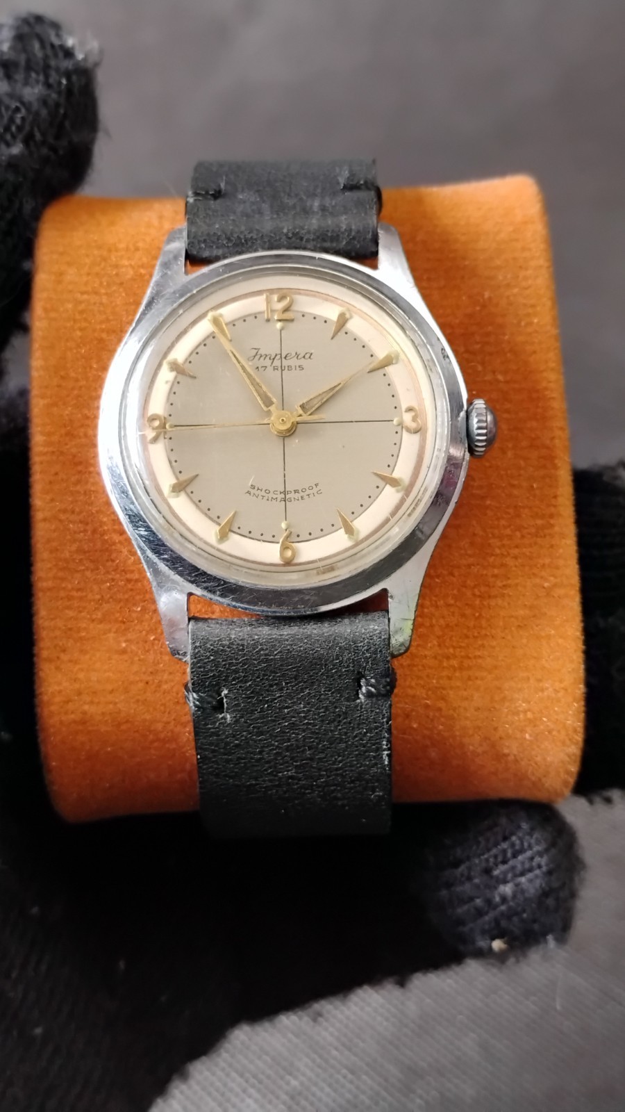 Vintage Impera 17 Rubis Manual Winding 33mm Antique Watch