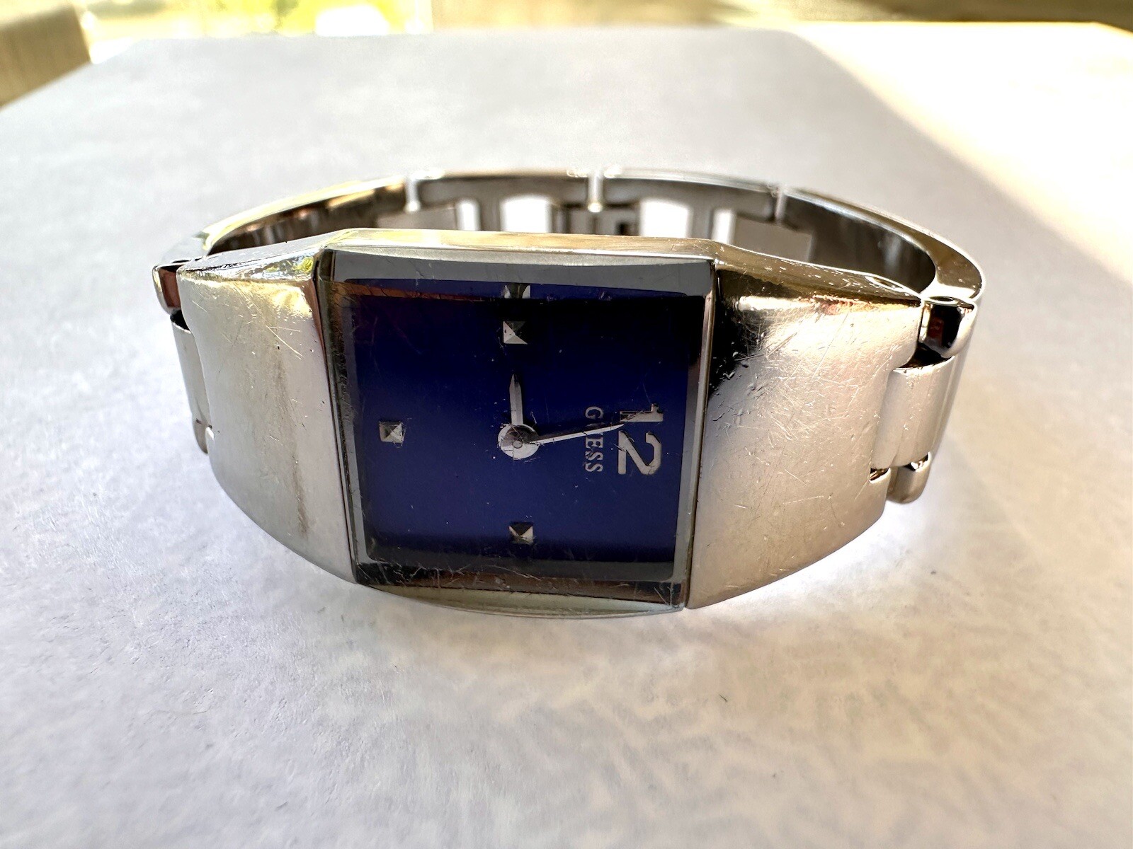 Guess G66005L Ladies Watch Silver Tone New Battery Blue Face Sliver Tone