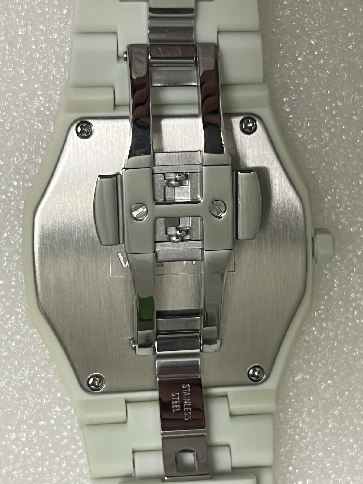 AURA Polycarbonate: MINT Color (The Viral Discontinued Watch – Super Rare Color)