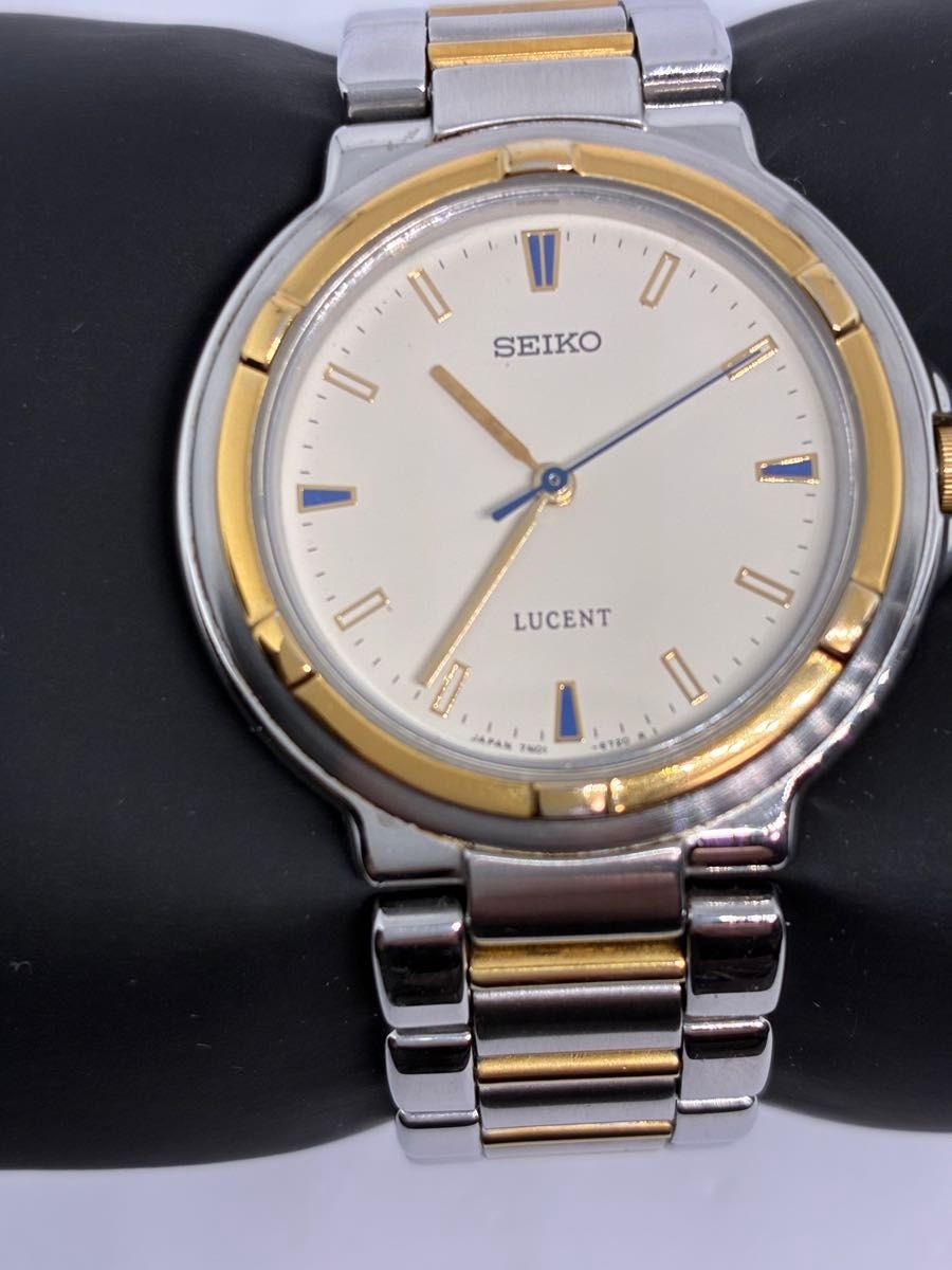 SEIKO LUCENT Watch A stylish piece with a combination color New battery replaced