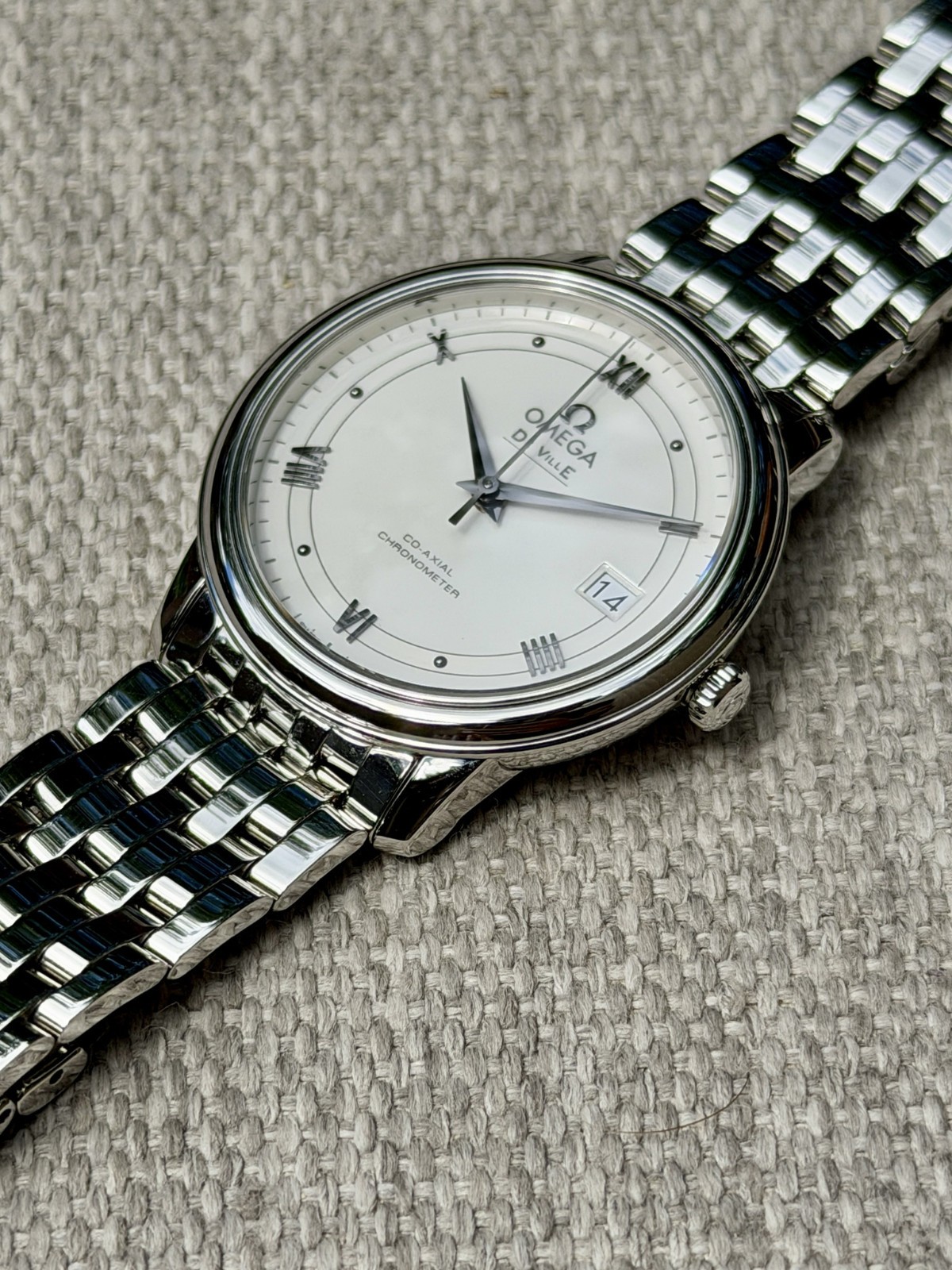 Omega DeVille Coaxial Chronometer 424.10.37.20.04.001 – 37mm Cal. 2500 Auto