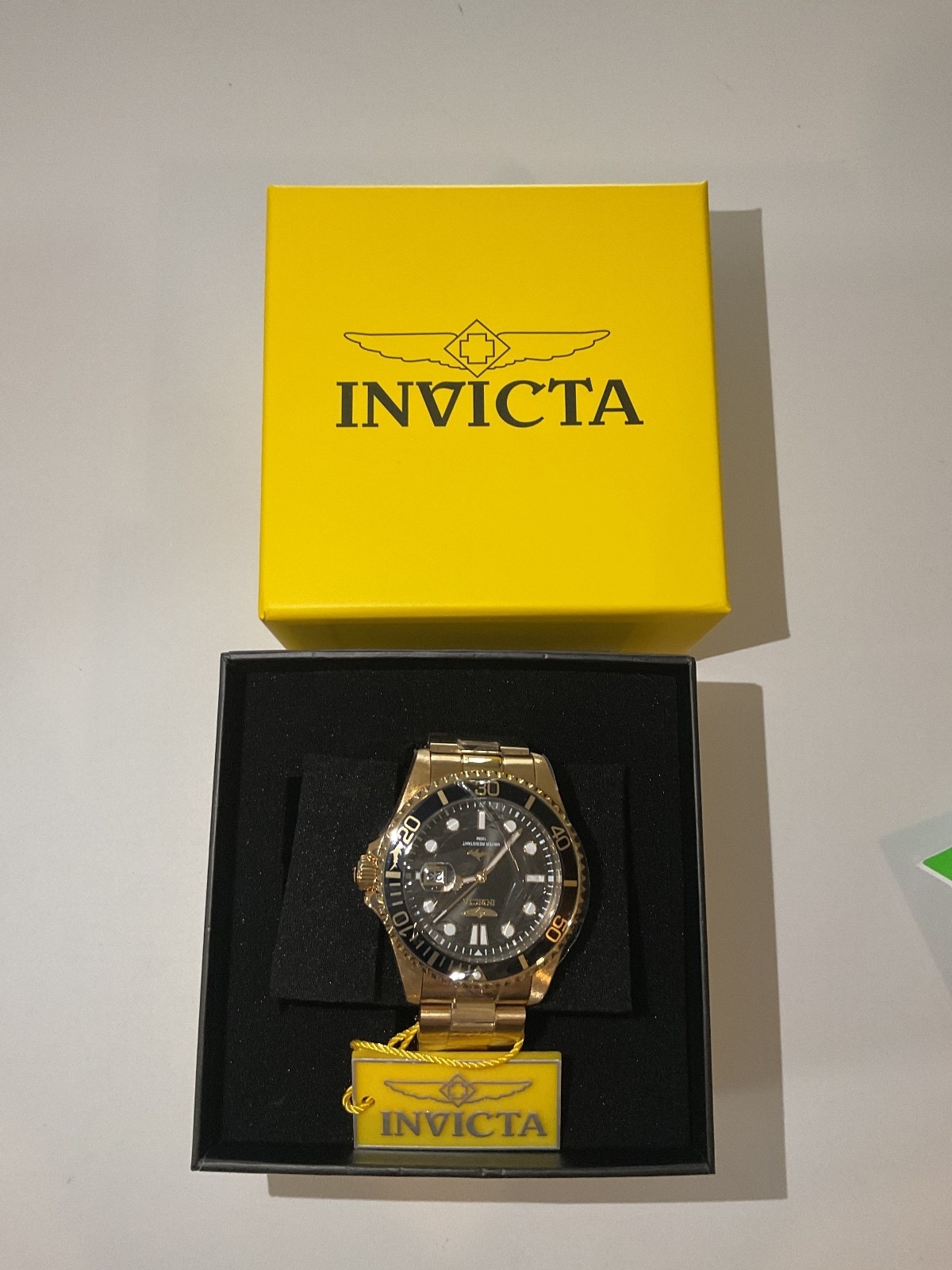 Invicta Men’s Gold Tone Dive Watch with Black Dial 39913