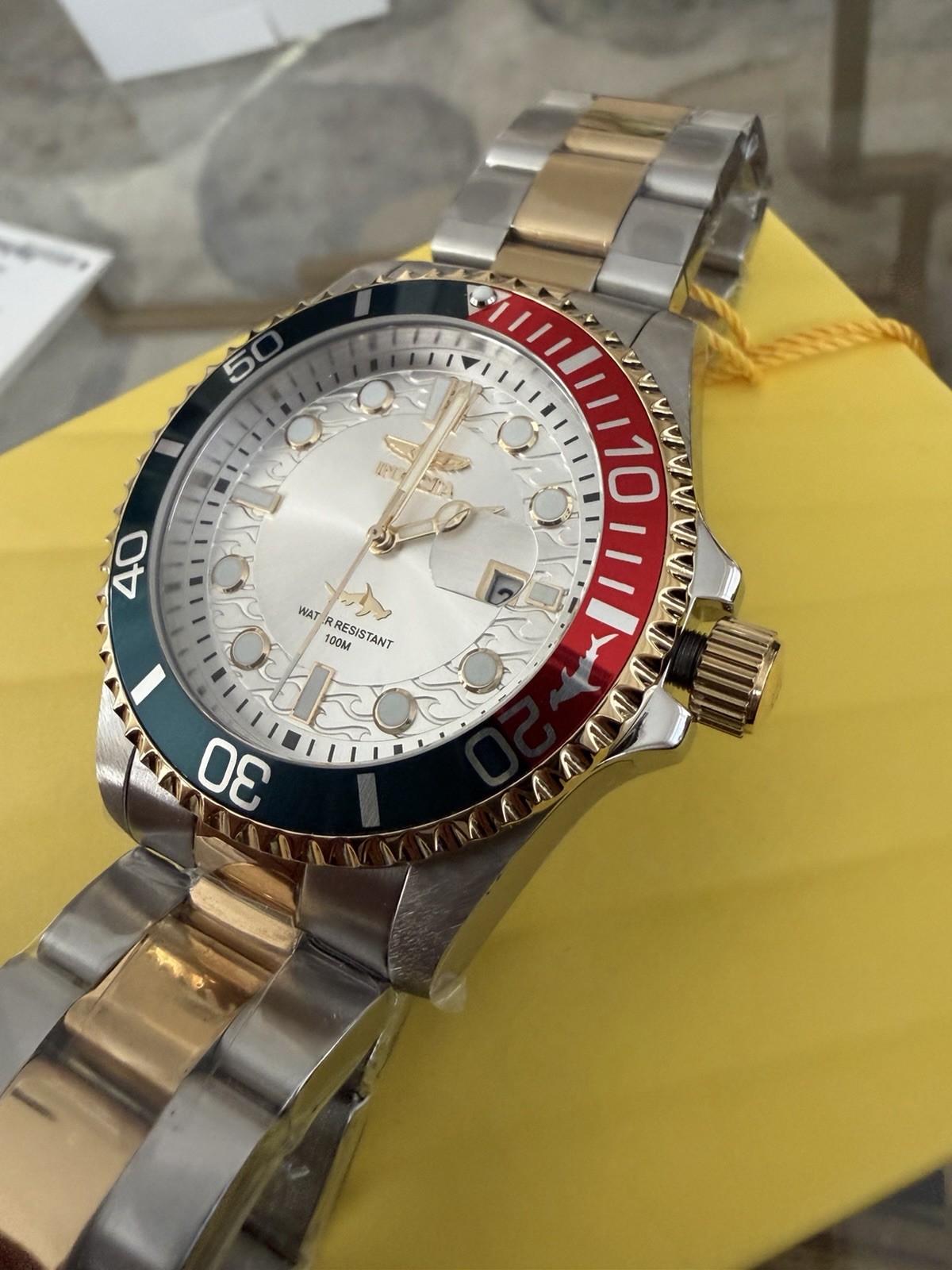 New Men’s Invicta Pro diver Two Tone Current Wave Watch 43mm