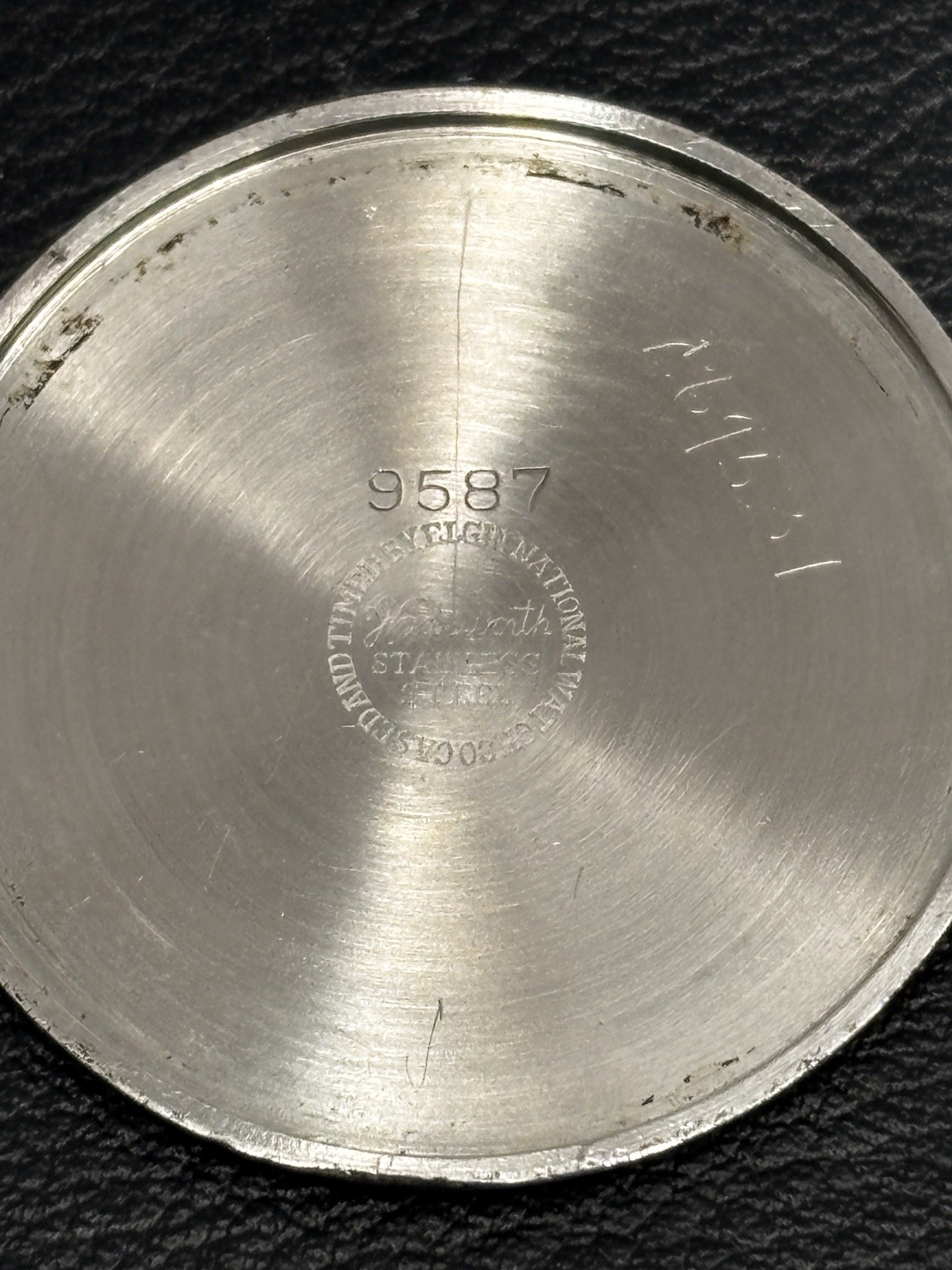 Rare Vintage 1957 Elgin Golf Ball Jump Hour Direct Read Watch USA Cal 717 Runs
