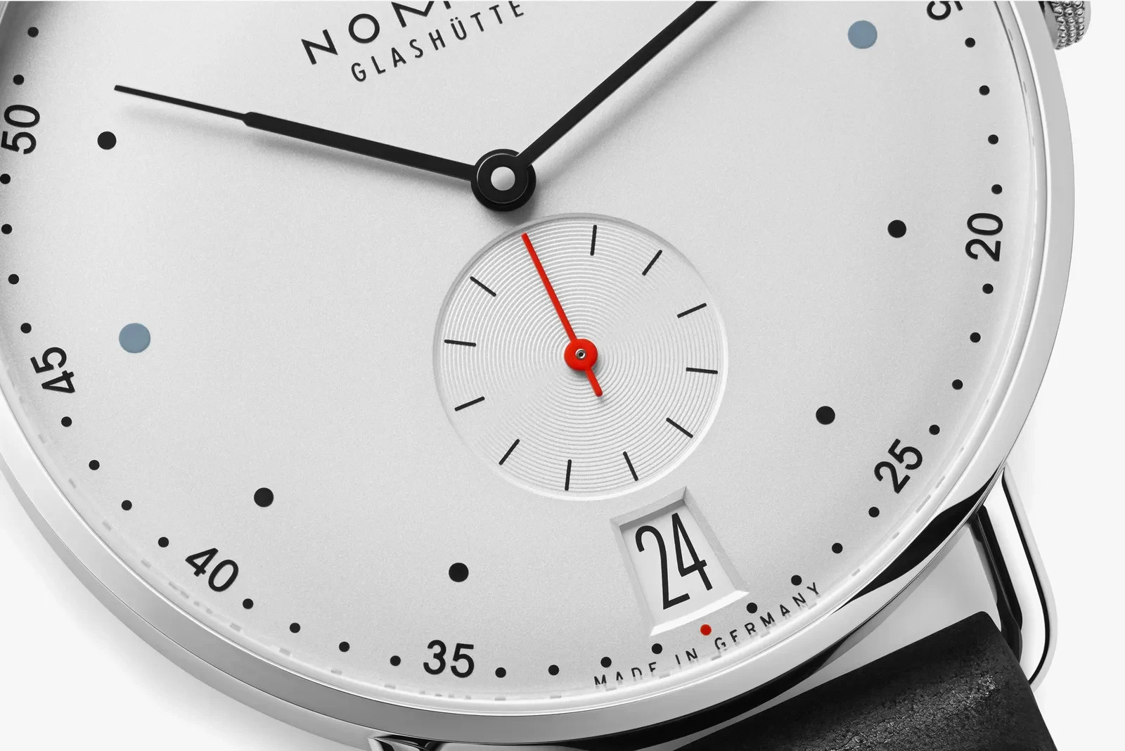 NOMOS Glashütte Metro Date 38.5mm White Dial Leather Band Watch – 1102