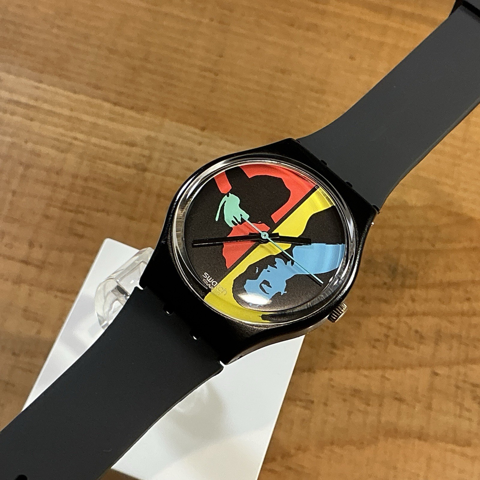 SWATCH – COLOURED LOVE – GB122 – 1988 – 1980’s [ 34mm ]