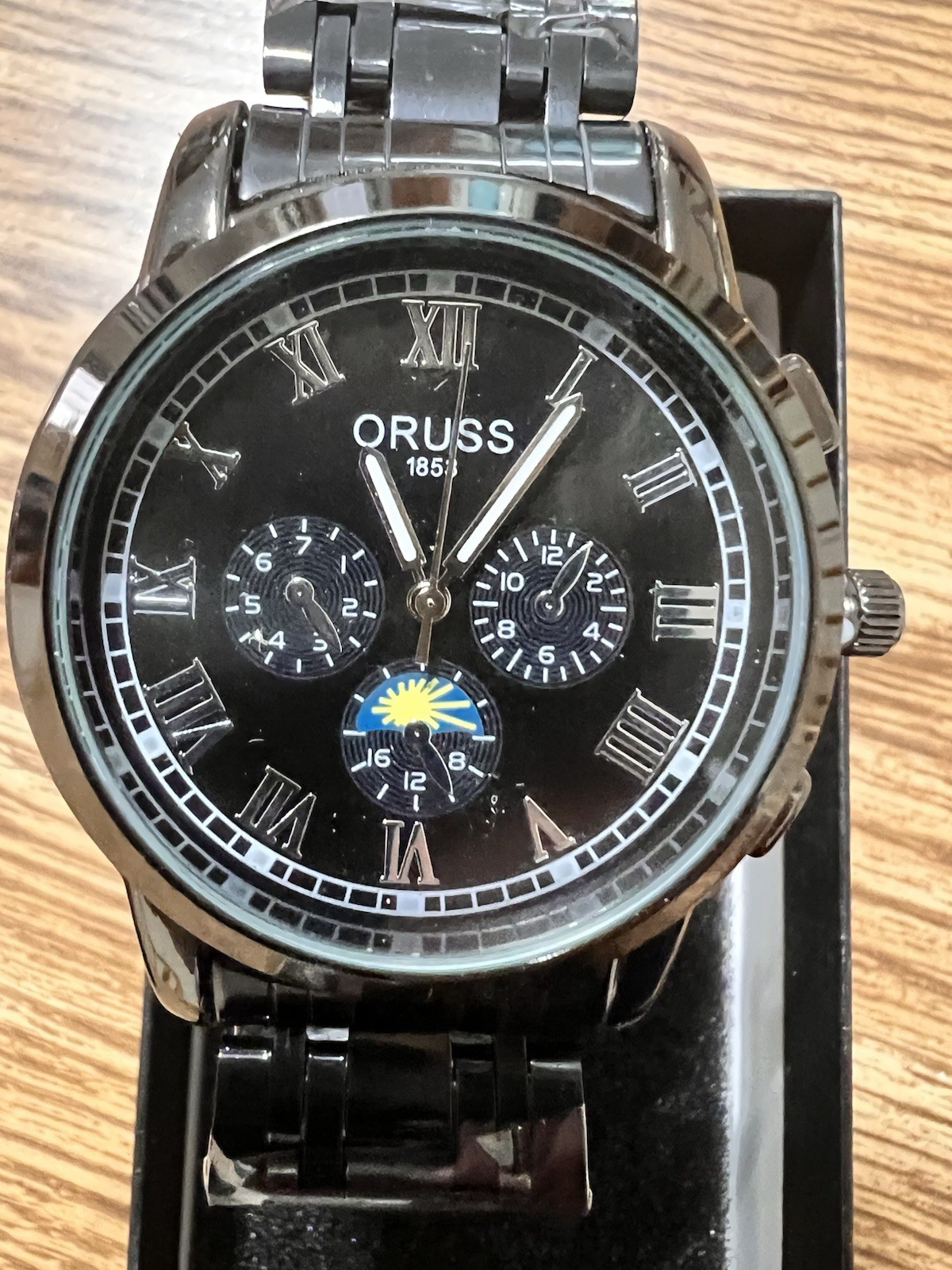 Oruss Men’s Fashion Quartz Watch Stainless Steel Strap.