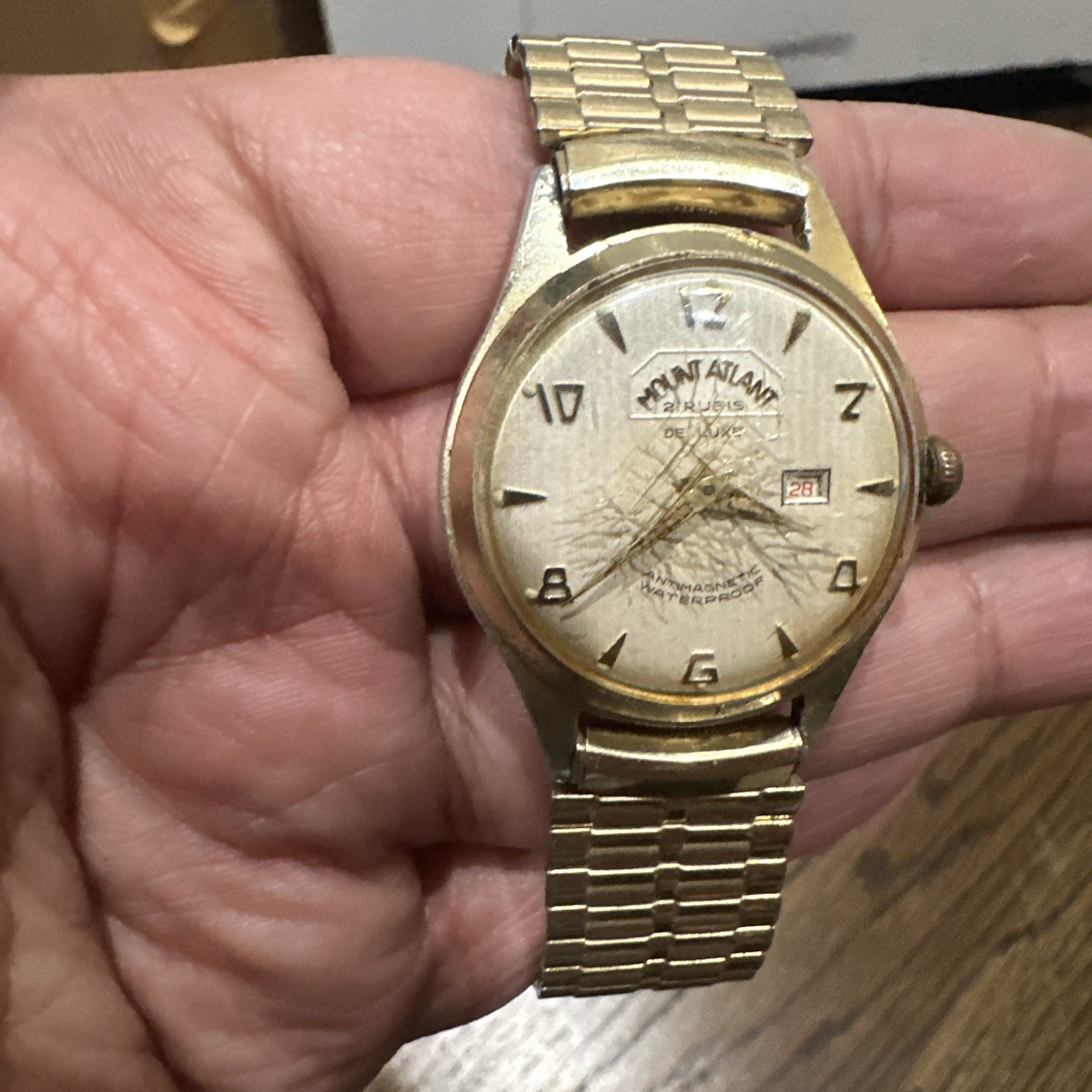 Working VTG Mount-Atlant Deluxe 33mm 21 Rubis Gold Manual Wind Mens Watch