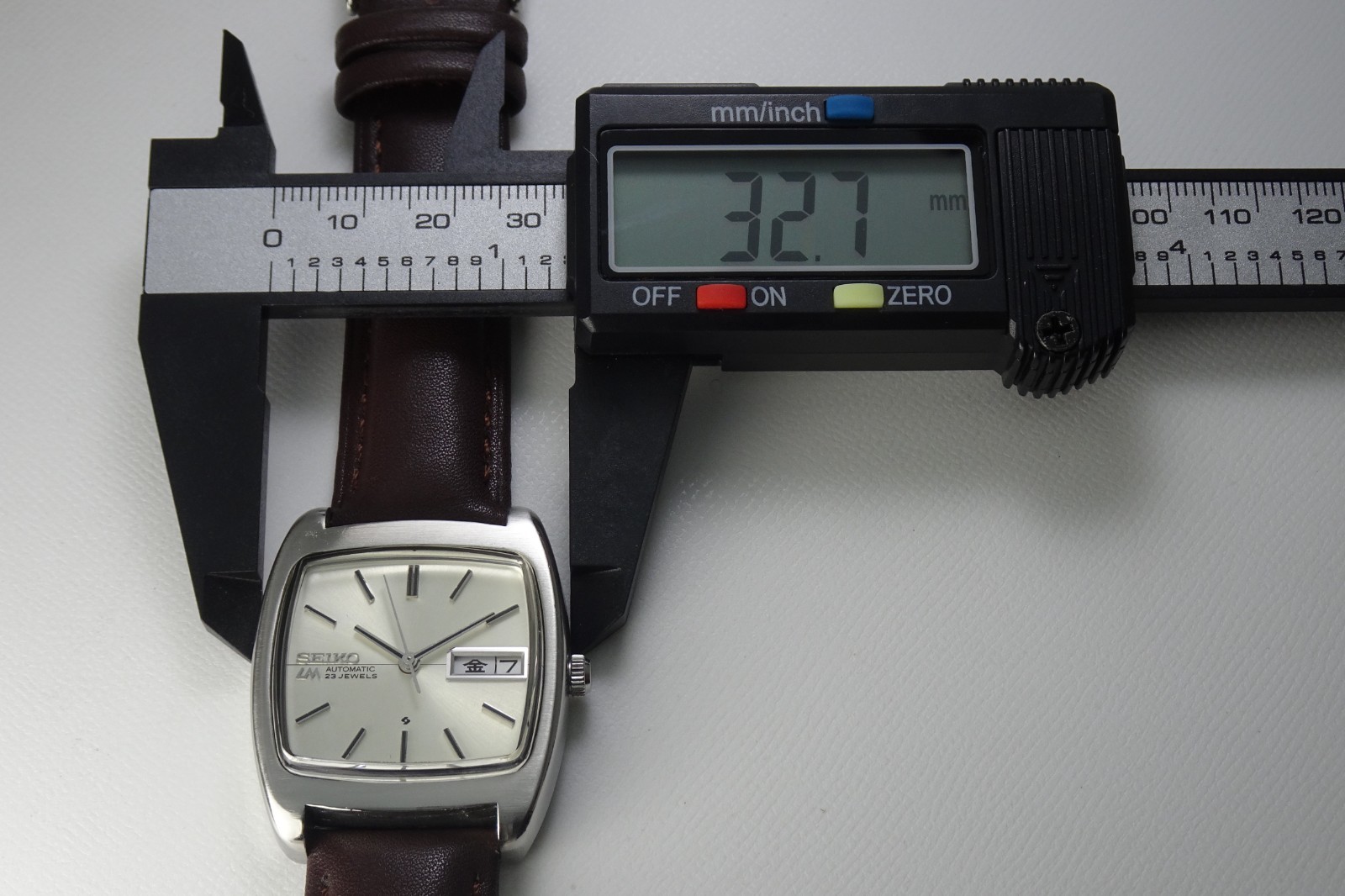 Vintage 1972 JAPAN SEIKO LORD MATIC WEEKDATER 5606-5040 23Jewels Automatic.