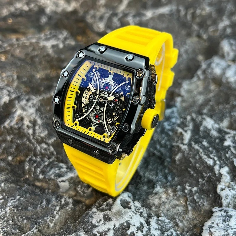 Men’s Watch Light Luxury Brand Wine Barrel dial Fashionable Night Glow Sports Wa