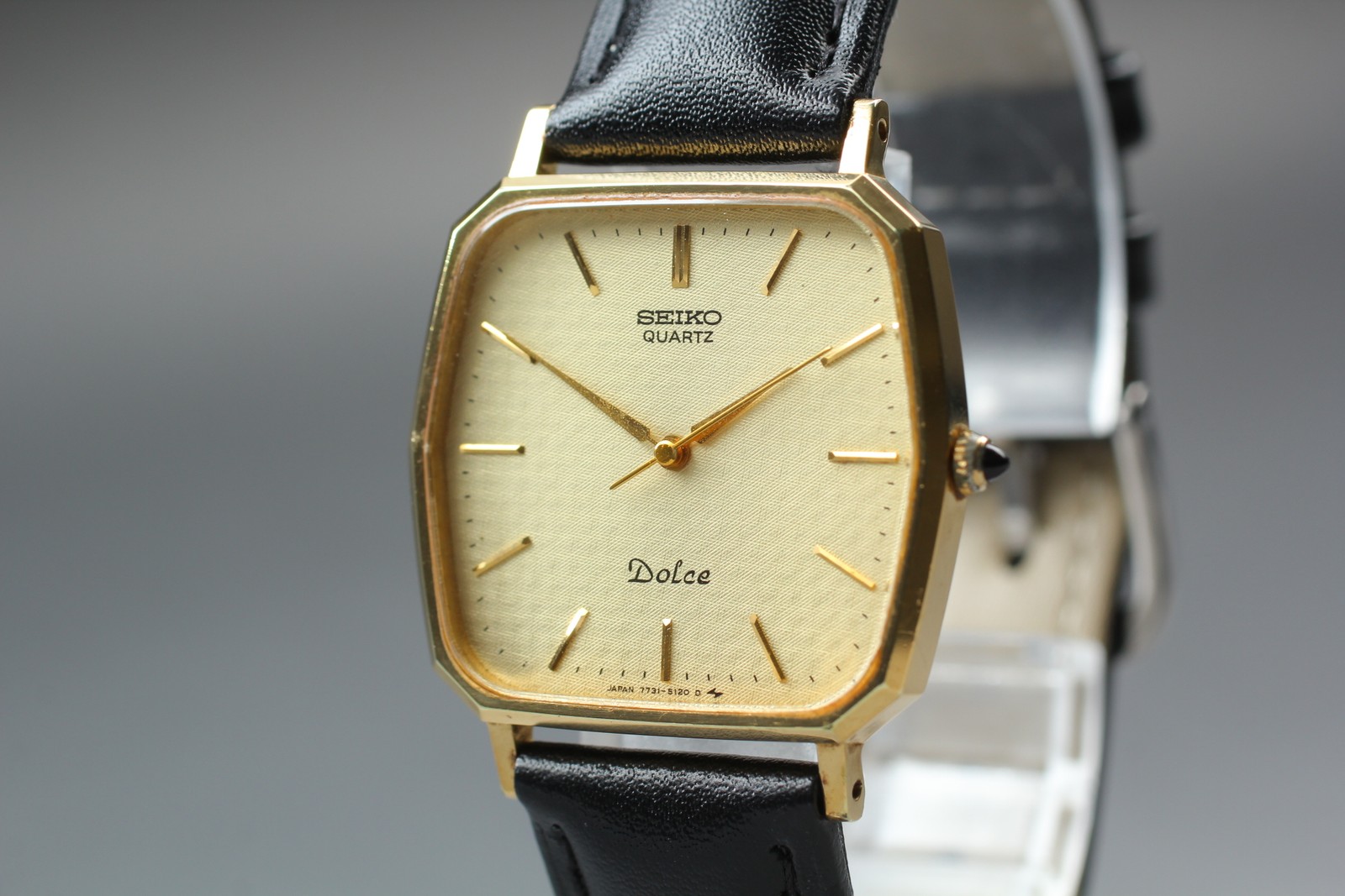 [Near Mint] Vintage SEIKO Dolce 7731-5120 Gold Dial Quartz Mens Watch From Japan