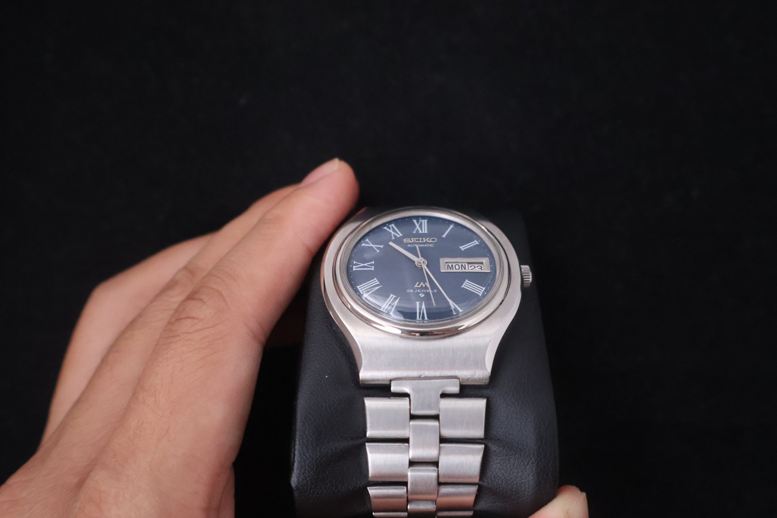 [Serviced] Rare Vintage 1971 Seiko Lord Matic LM Blue Roman 23 Jewels 5606-7120