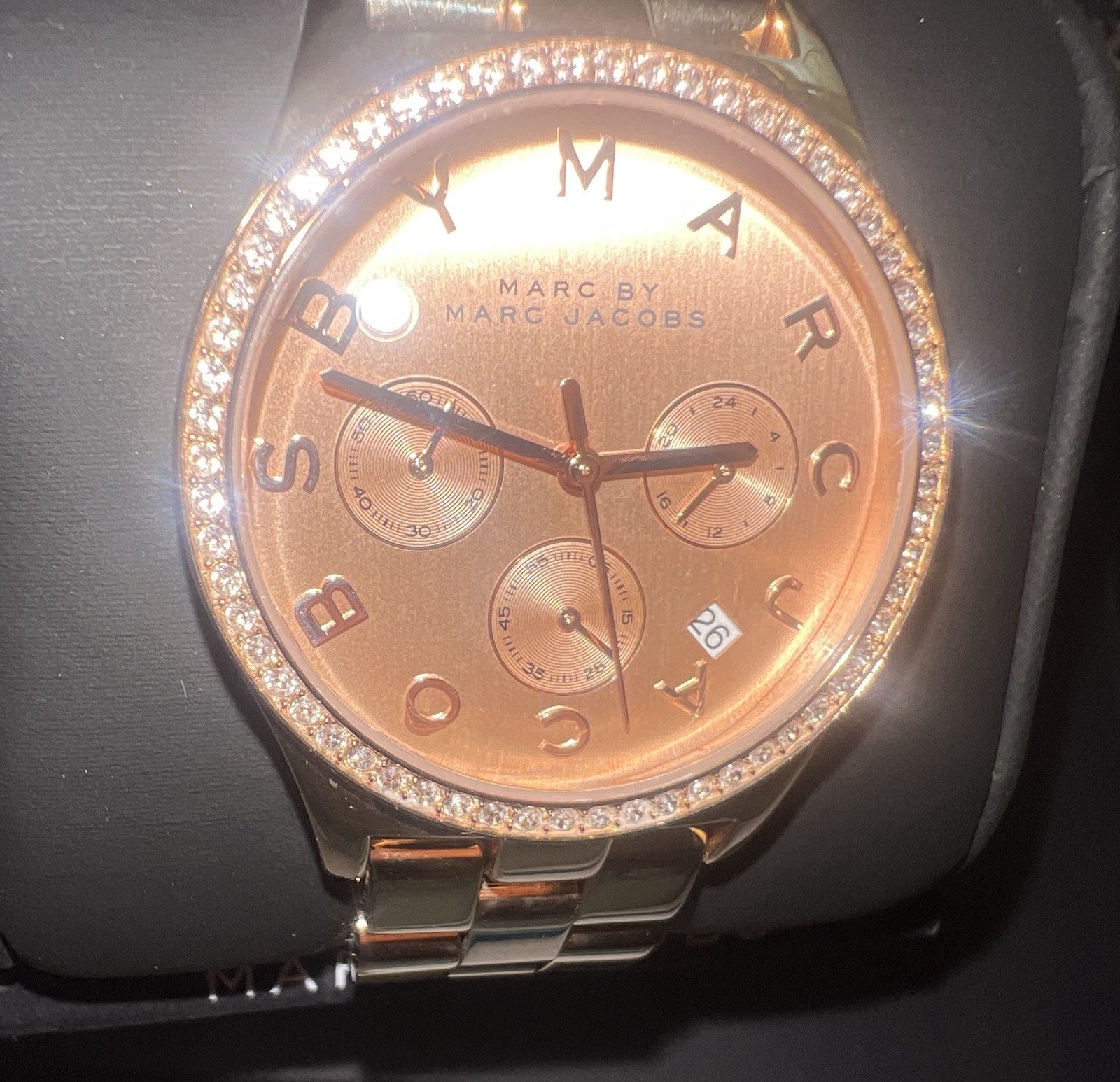 Marc by Marc Jacobs MBM3307 Rose Gold Quartz Watch Crystal Bezel Date Box