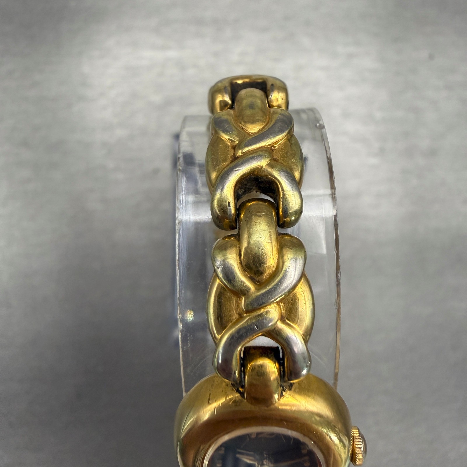 Seiko Watch Women 16mm Black Dial Gold Tone Oval 4N00-5520 Vintage New Battery