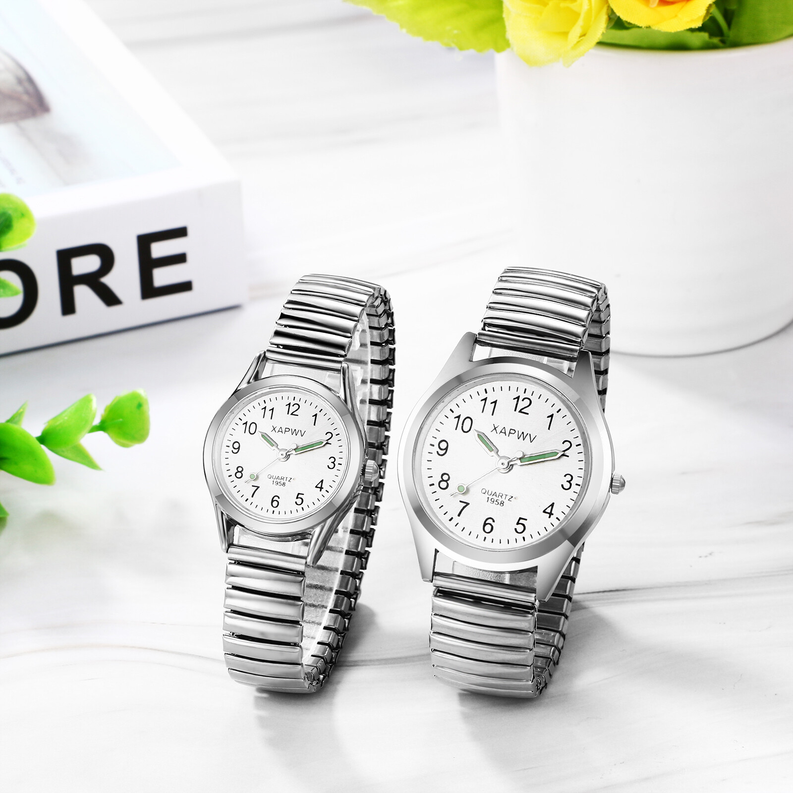 Men’s Women’s Stainless Steel Elastic Band Luminous Indicator Quartz Wrist Watch