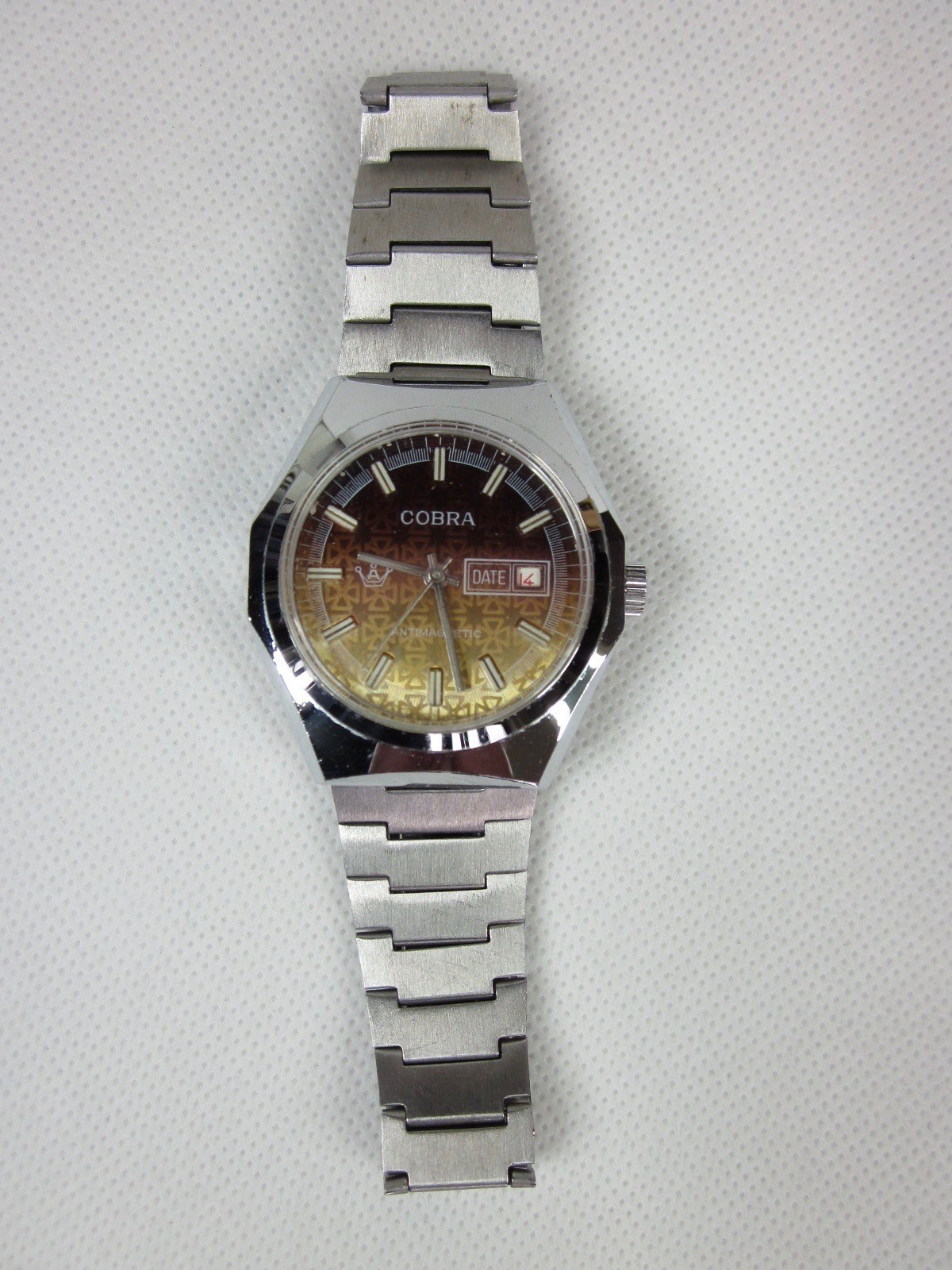 VINTAGE COBRA DATE MECHANICAL MANUAL MENS WRISTWATCH WORKING