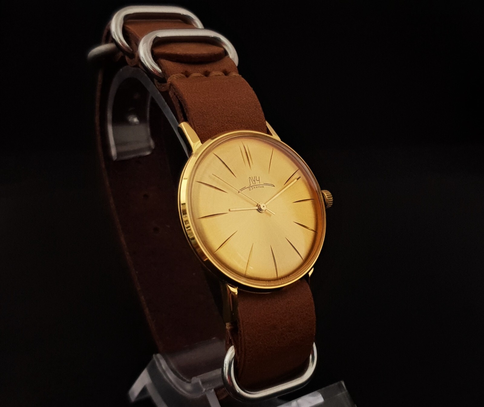 Vintage Watch USSR Poljot De Luxe ULTRA SLIM Soviet Men’s Wristwatch Luch 2209