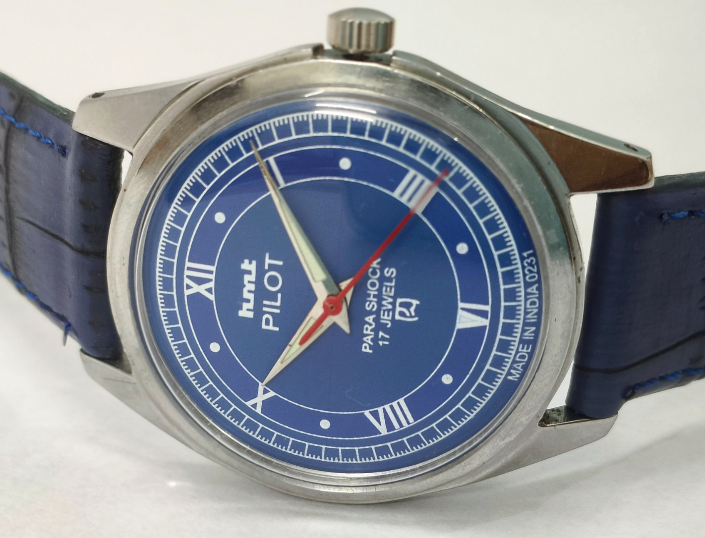 Vintage HMT Pilot Blue 17 Jewels Mechanical Hand Winding Men’s Wrist Watch