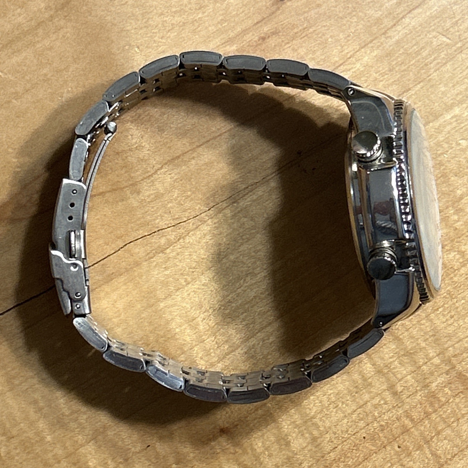 Men’s Silver/Blue/White Tachymeter Chronograph Folding Clasp Watch Needs Battery