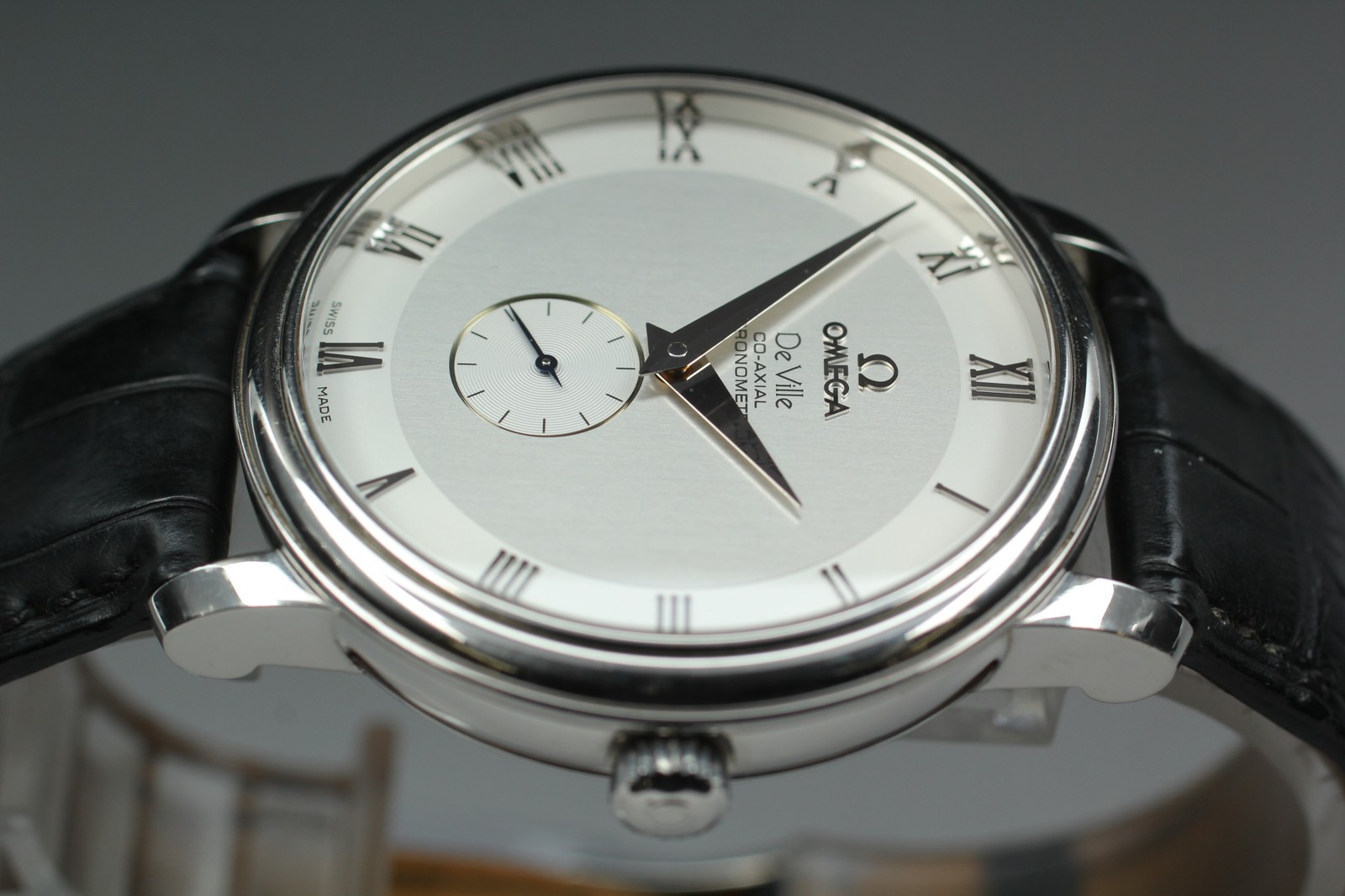 OMEGA DeVille Prestige Co-Axial 4813.30.01 Silver Dial Men’s Watch 39mm JAPAN