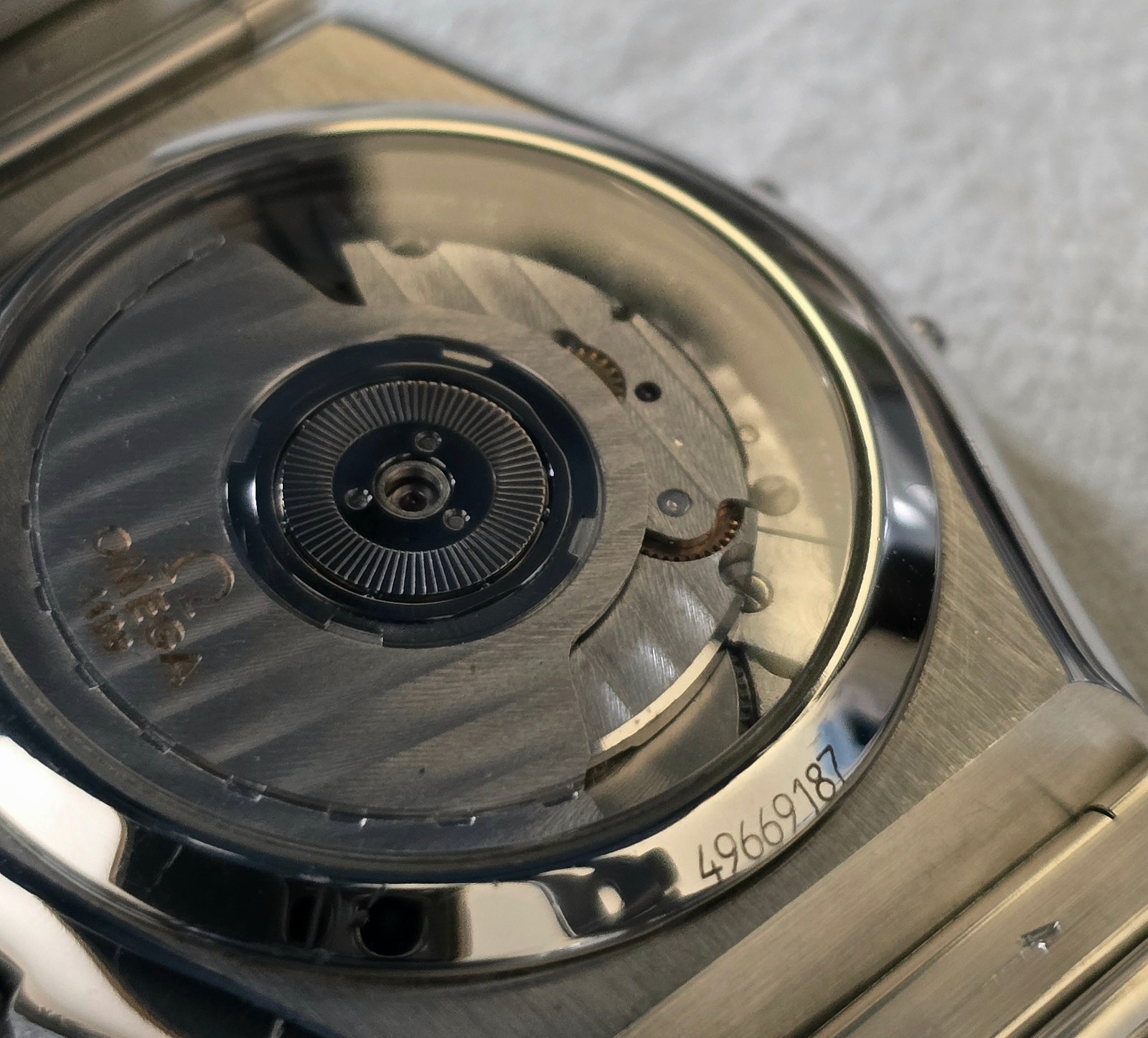1990s Omega Constellation, Automatic Chronometer, ETA 2892-A2, 35mm 1500.30 1109