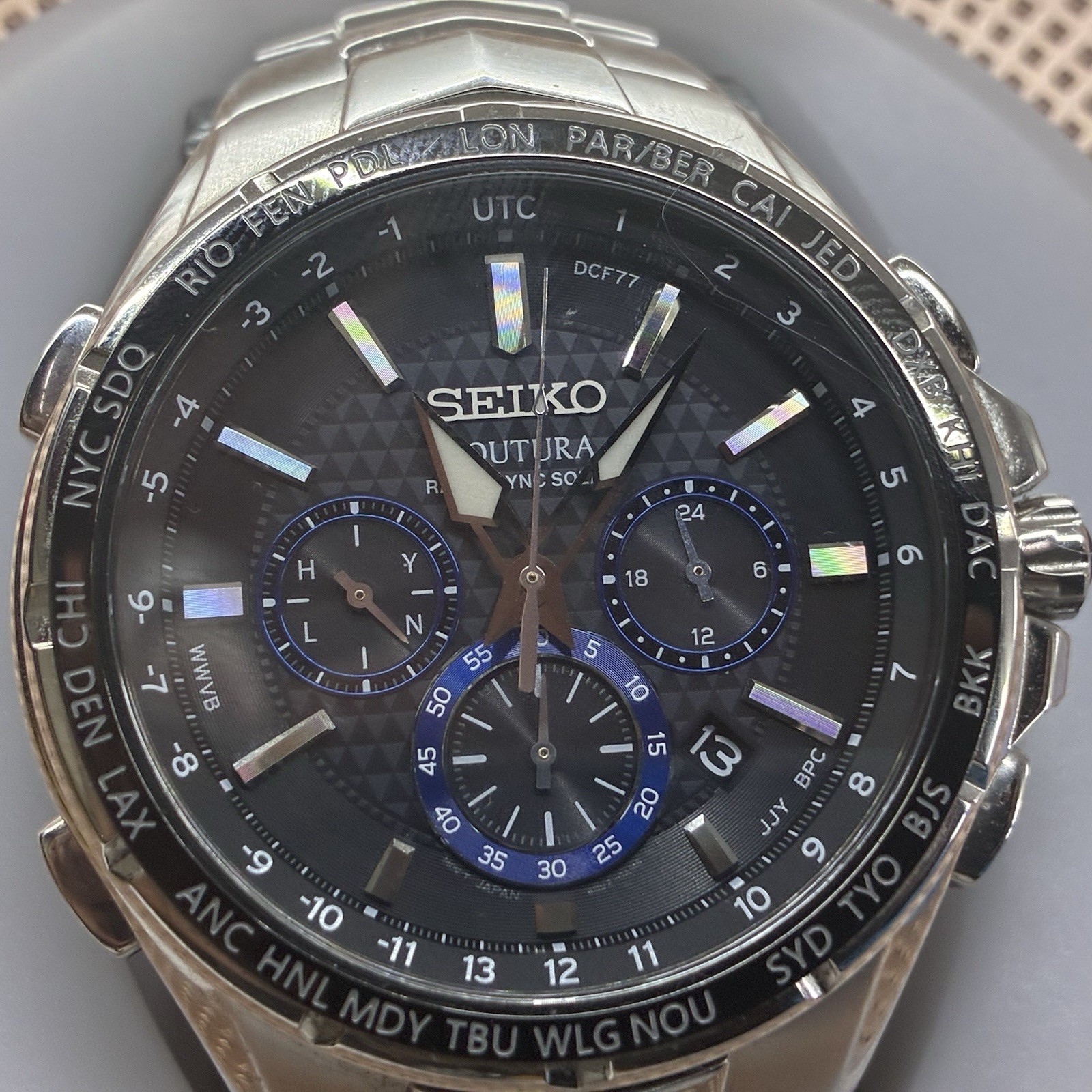 Seiko Coutura Quartz Multi-Dial Date SS Bracelet Silver Case Black/Blue Dial
