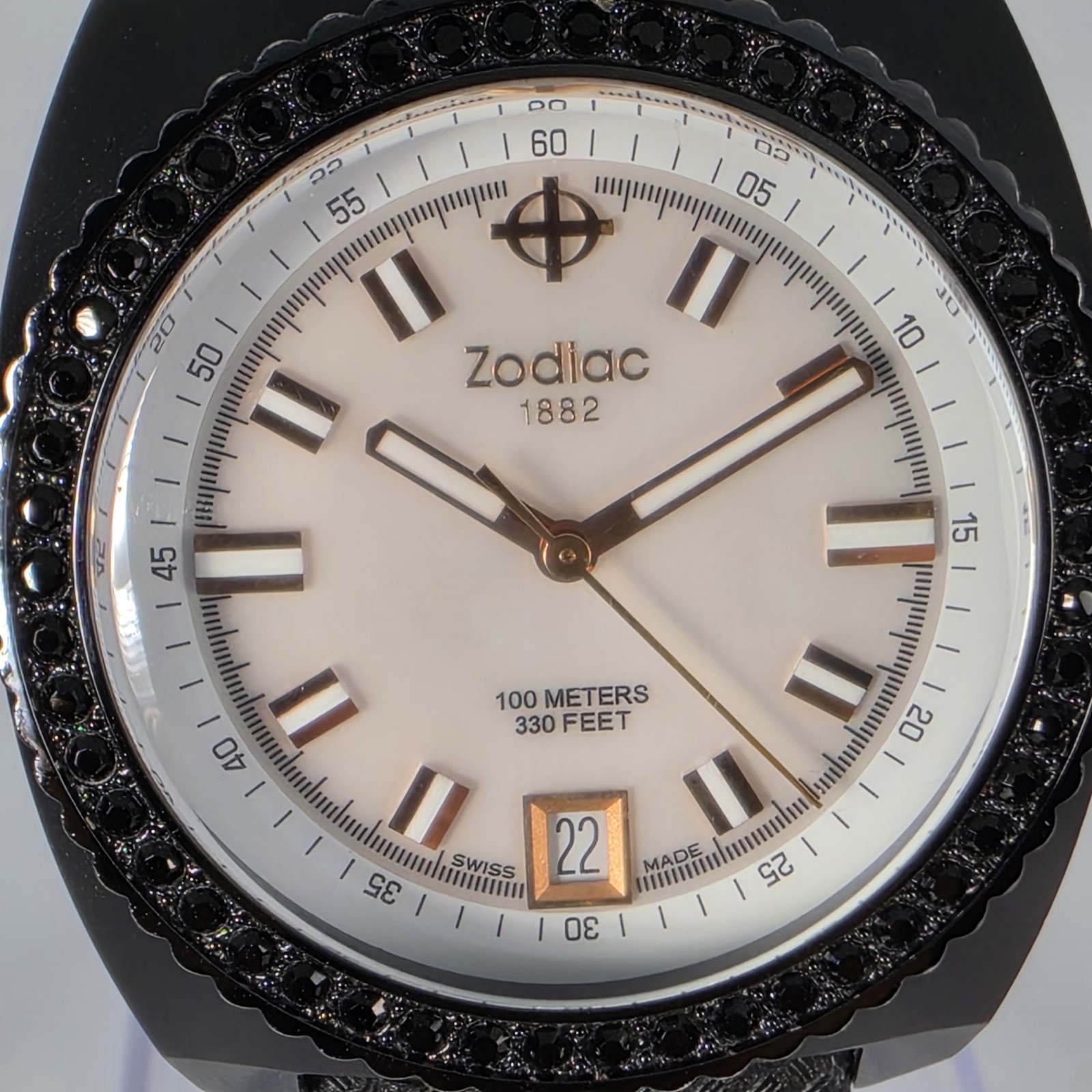 ZODIAC SEADRAGON UNISEX STAINLESS ST WATER RESISTAN 100M MOTHER PEARL DIAL 38mm