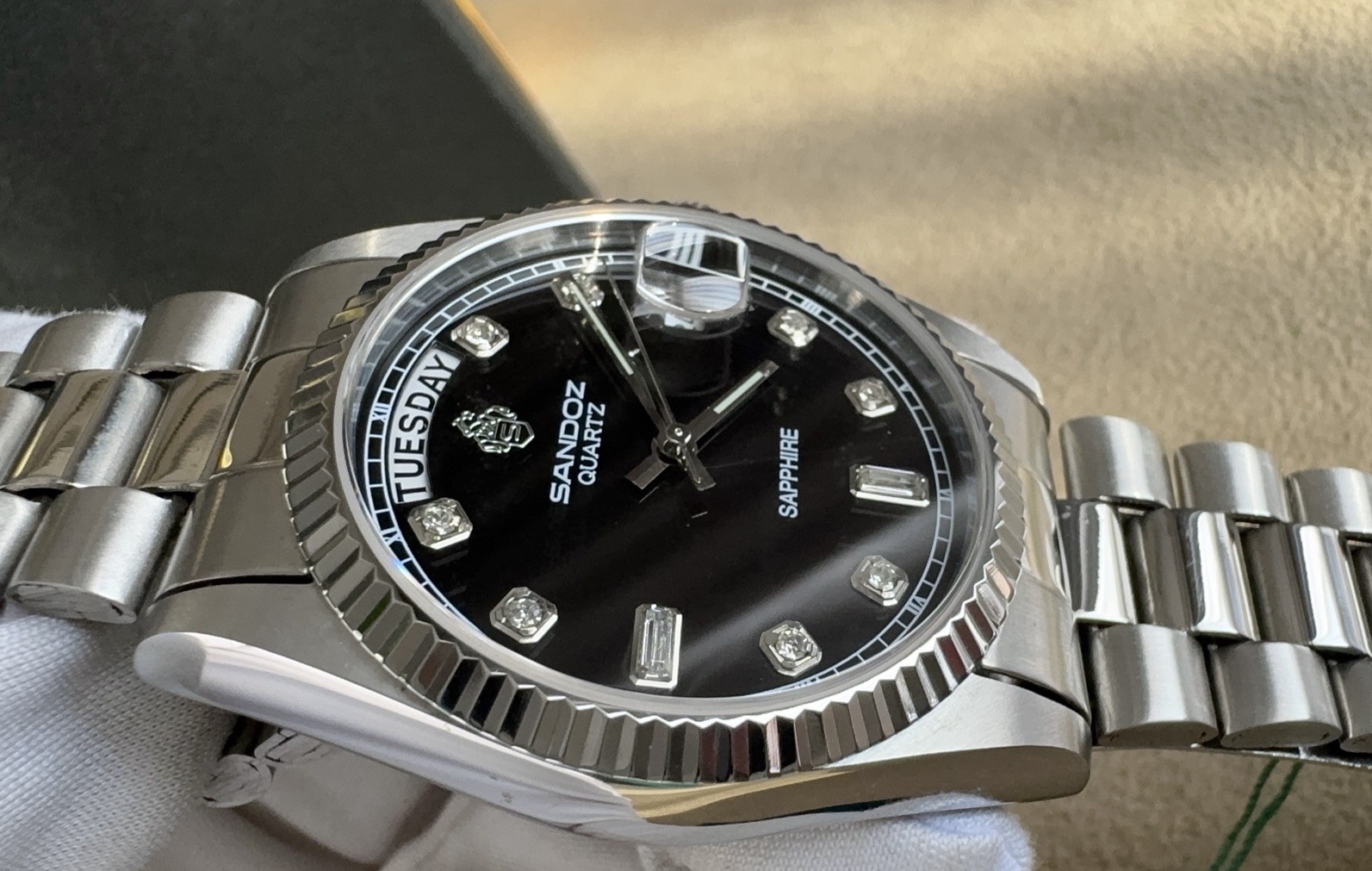 RARE SANDOZ QUARTZ PRESIDENT Silver Sapphire Diamond Black Dial Watch NO G2U
