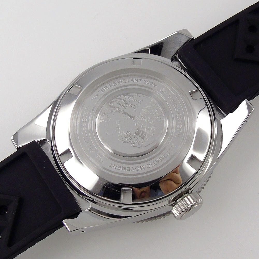 Black Chapter Ring Red Sunburst Dial AR Sapphire 41MM Diver NH35A Auto Men Watch