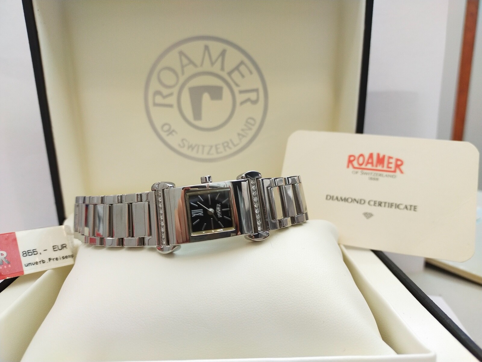 Roamer Watch Dreamline Luxury 18 Diamonds Swiss Made Folding Clasp 637.953