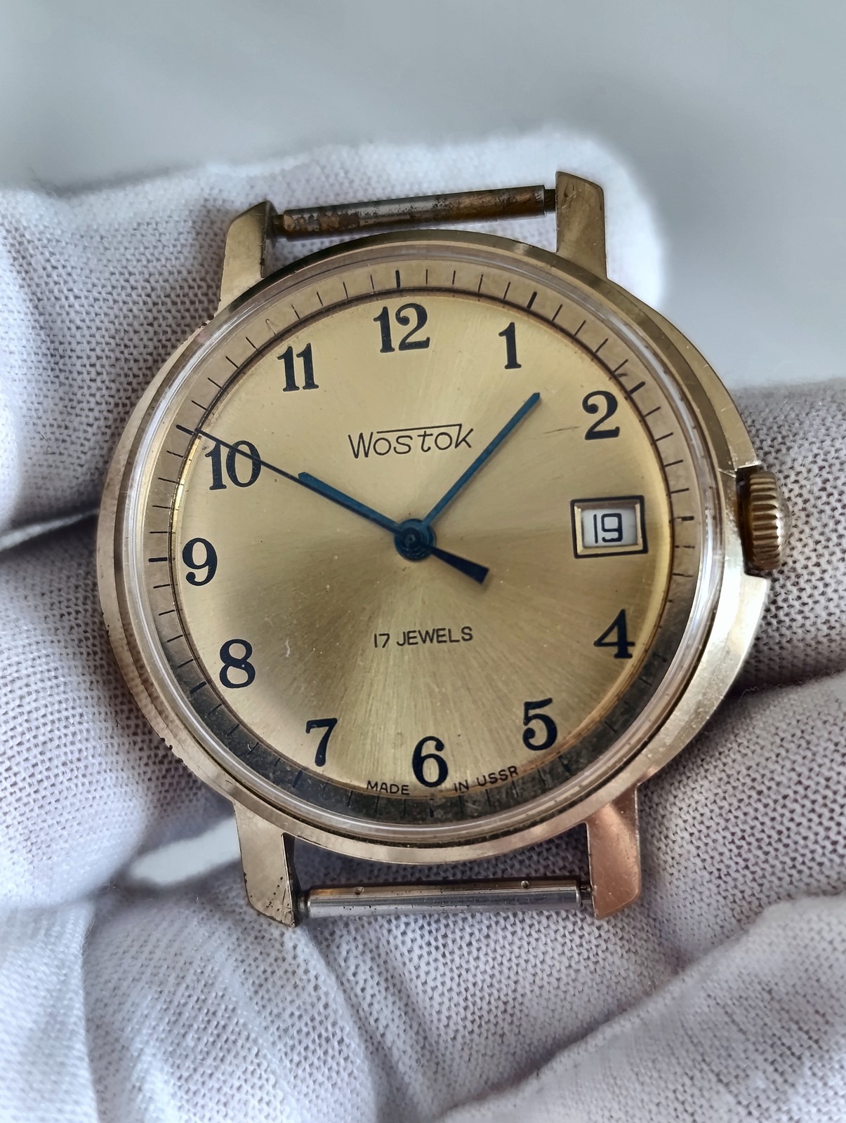 Vostok 2414A USSR 1980s Soviet Men’s Watch 17J Gold Dial