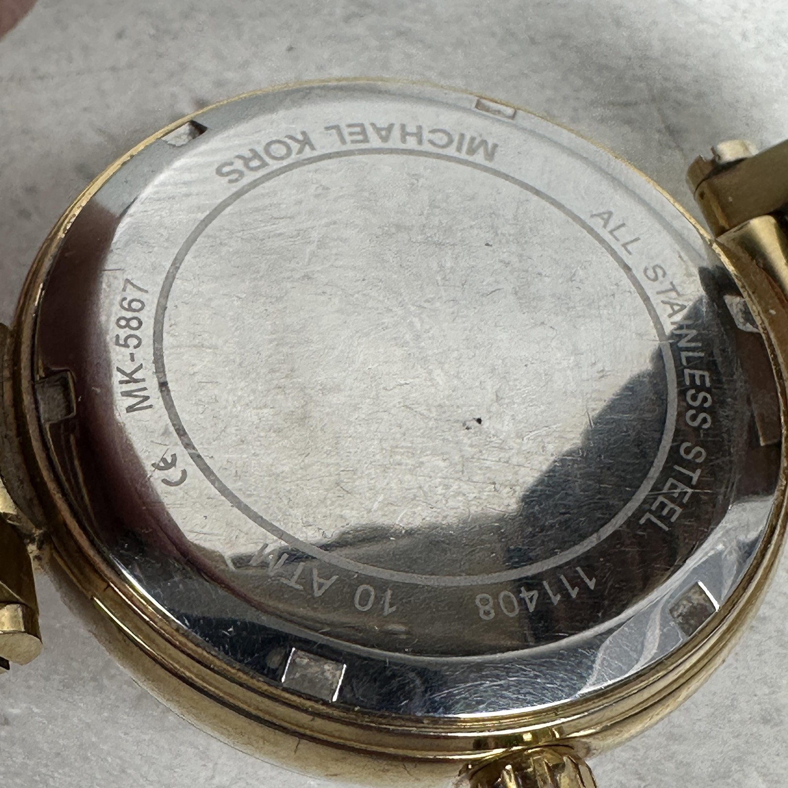 Michael Kors Watch Womens 40mm Champagne Dial Crystal Bezel Skylar Gold Tone