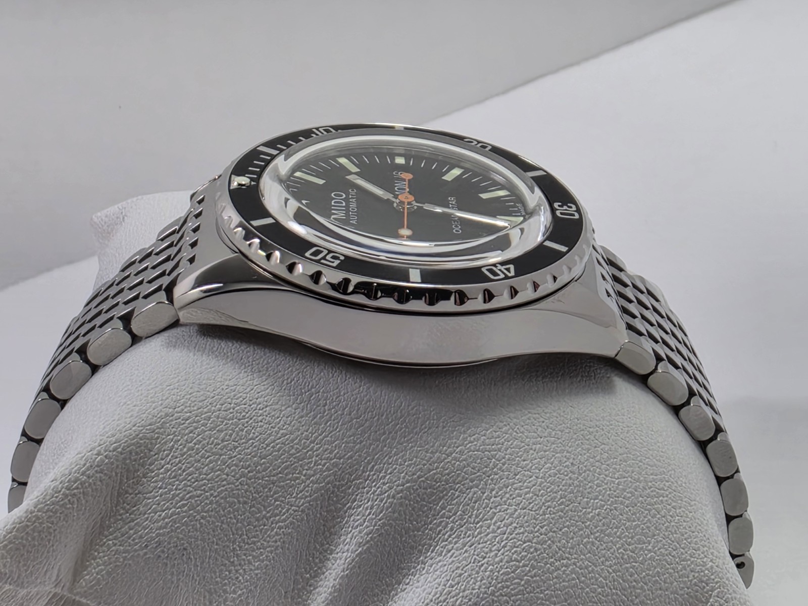 Mido Ocean Star SWISS Automatic Black Dial Men’s Diver Watch M0268301105100