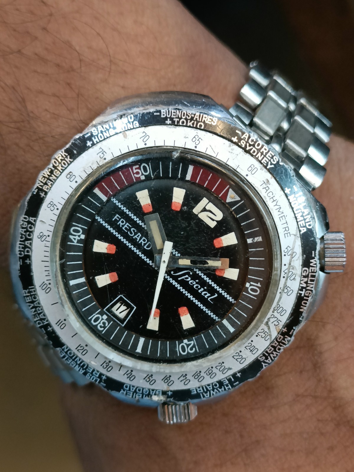 FRESARD SPECIAL 17J WINDING PATINA BLACK DIAL MEN’S WORKING CONDITION