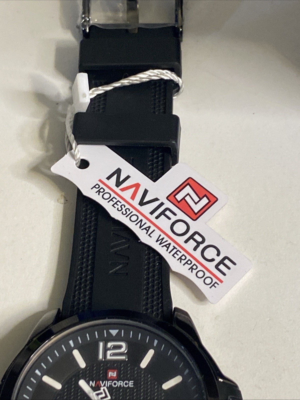 Naviforce NF9215 For Dream black/white Wristwatch Black Band New Battery