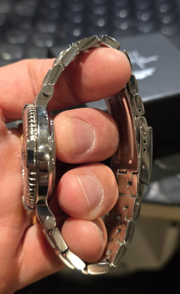 wristwatch