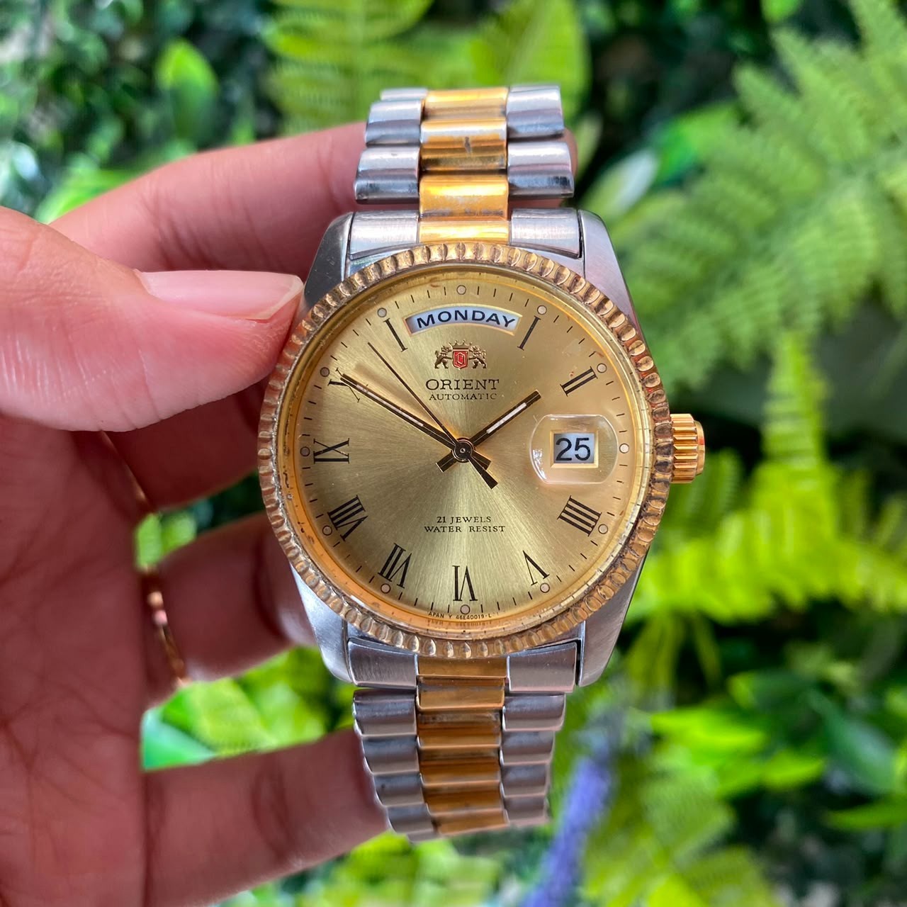 RARE Orient Automatic President Day Date Roman Index Gold Dial Two Tone Watch