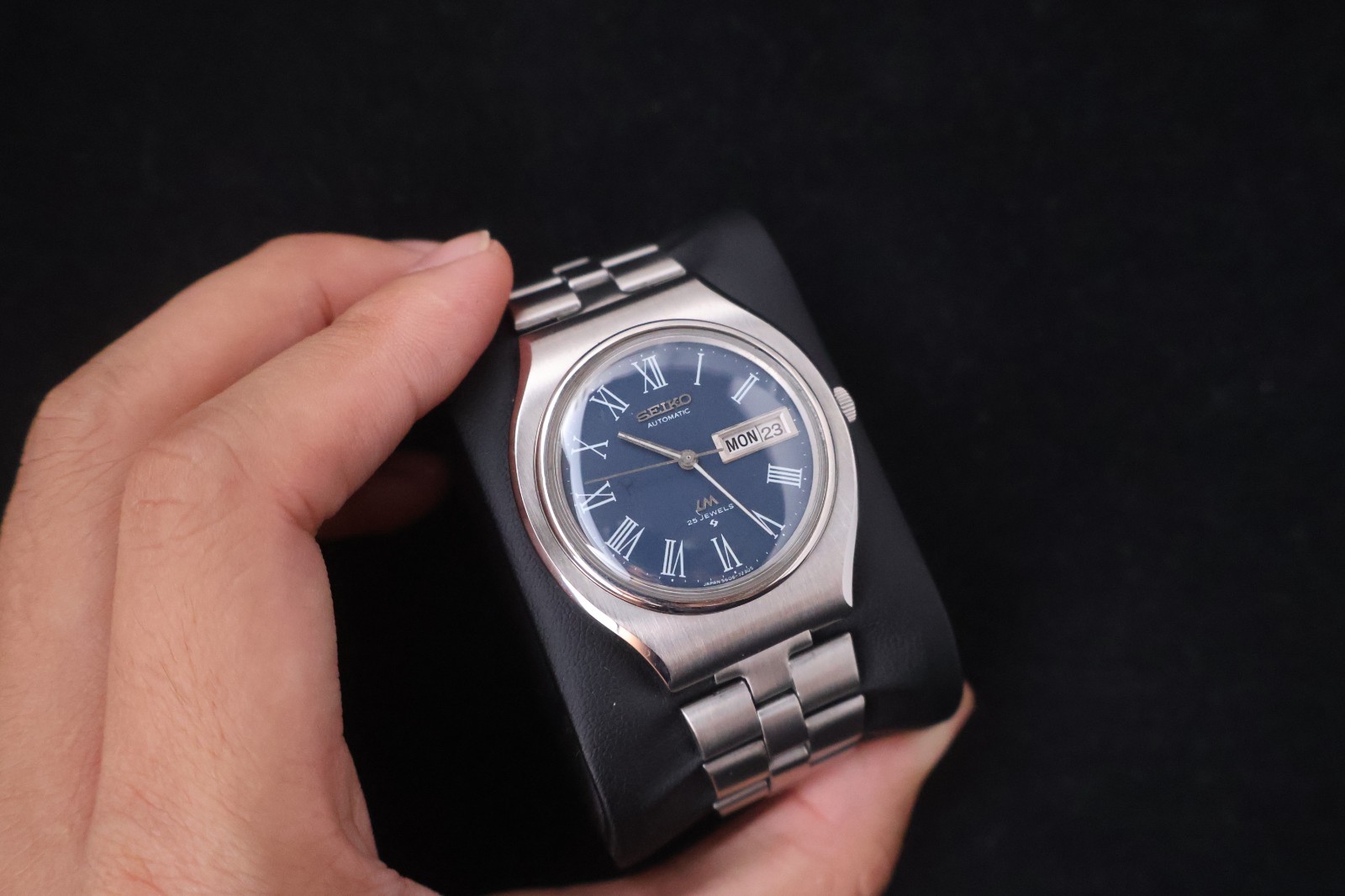 [Serviced] Rare Vintage 1971 Seiko Lord Matic LM Blue Roman 23 Jewels 5606-7120