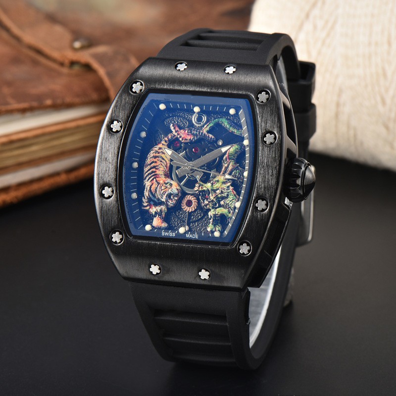 New Sports Men’s Dragon Tiger Pattern Lassa Quartz Watch Skeleton Dial
