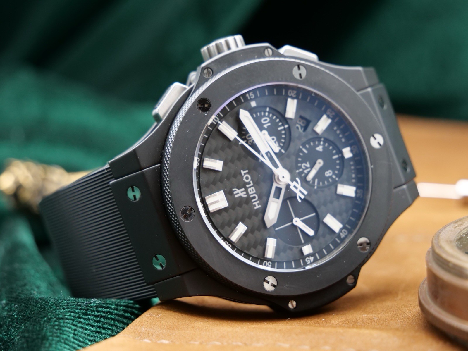Hublot Big Bang Black Magic Carbon Fiber Dial Ceramic 301.CI.1770.RX B &P 2021