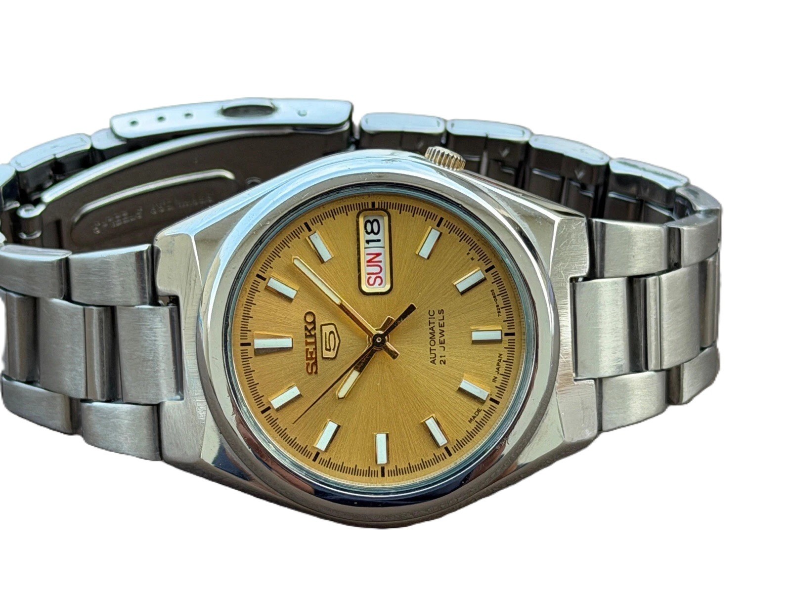 Seiko 5 Automatic Gold Dial Day Date Men’s Watch 21 Jewels Vintage 7S26 Japan