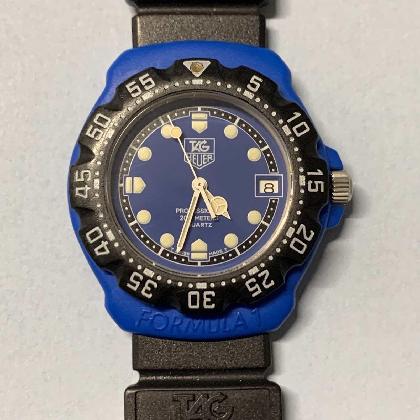TAG Heuer Formula 1 Blue Dial Black Rubber Strap Quartz Diver Watch 200m
