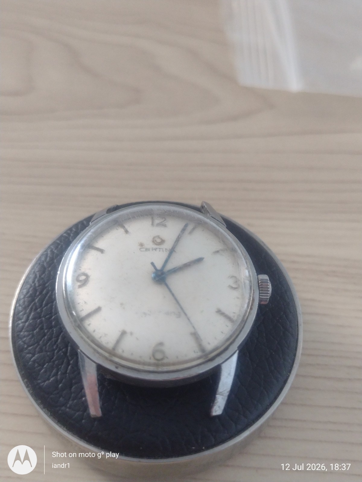 Strictly Spares Or Repairs Certina Manual Wind 25-36 – 17 Jewels Movement.